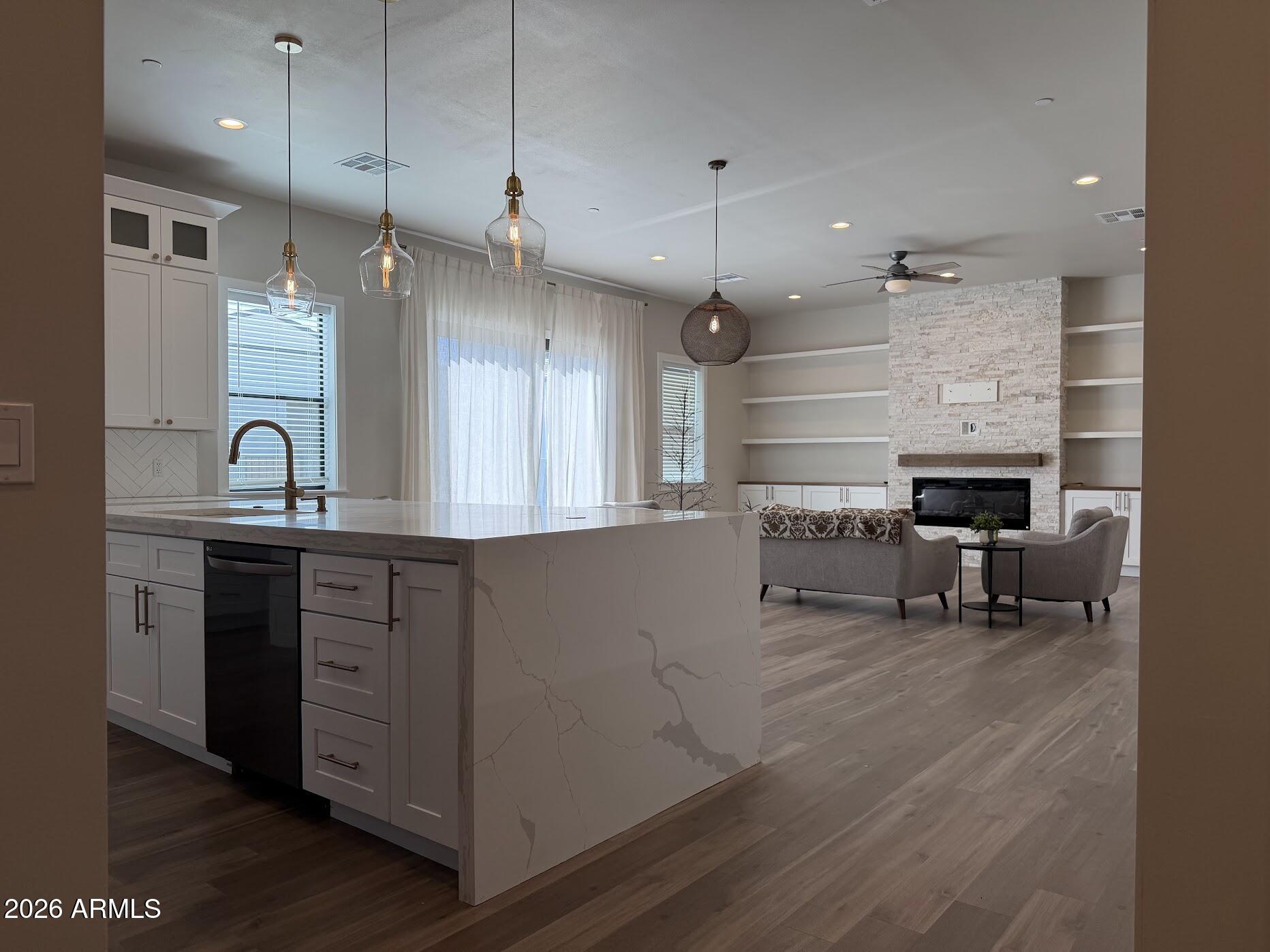 8736 E Joshua Tree Lane