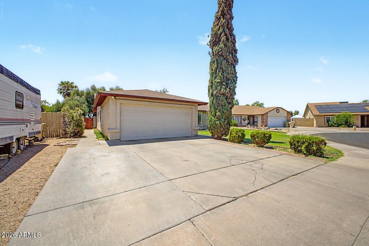 5432 N 73RD Lane