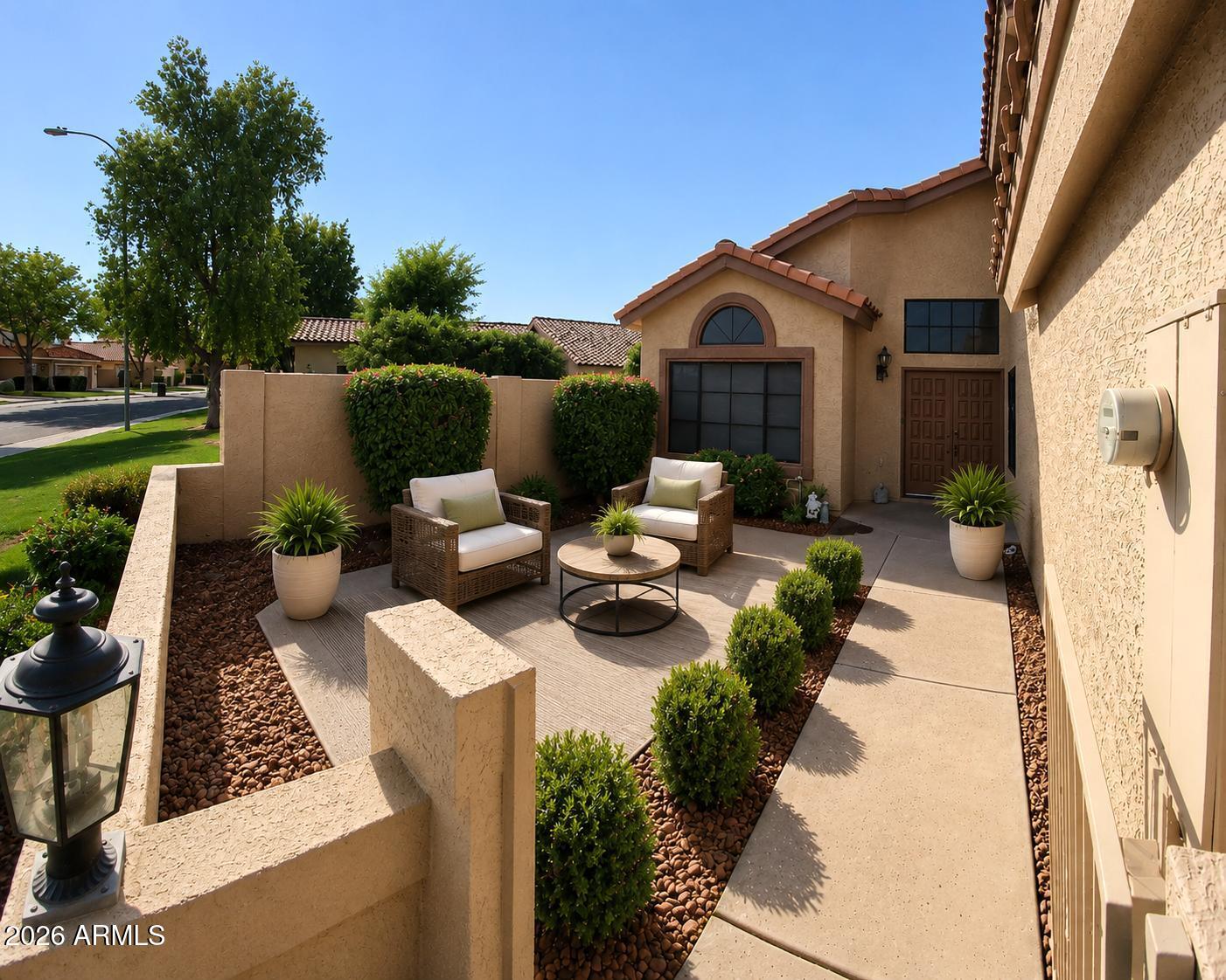 10934 W POINSETTIA Drive