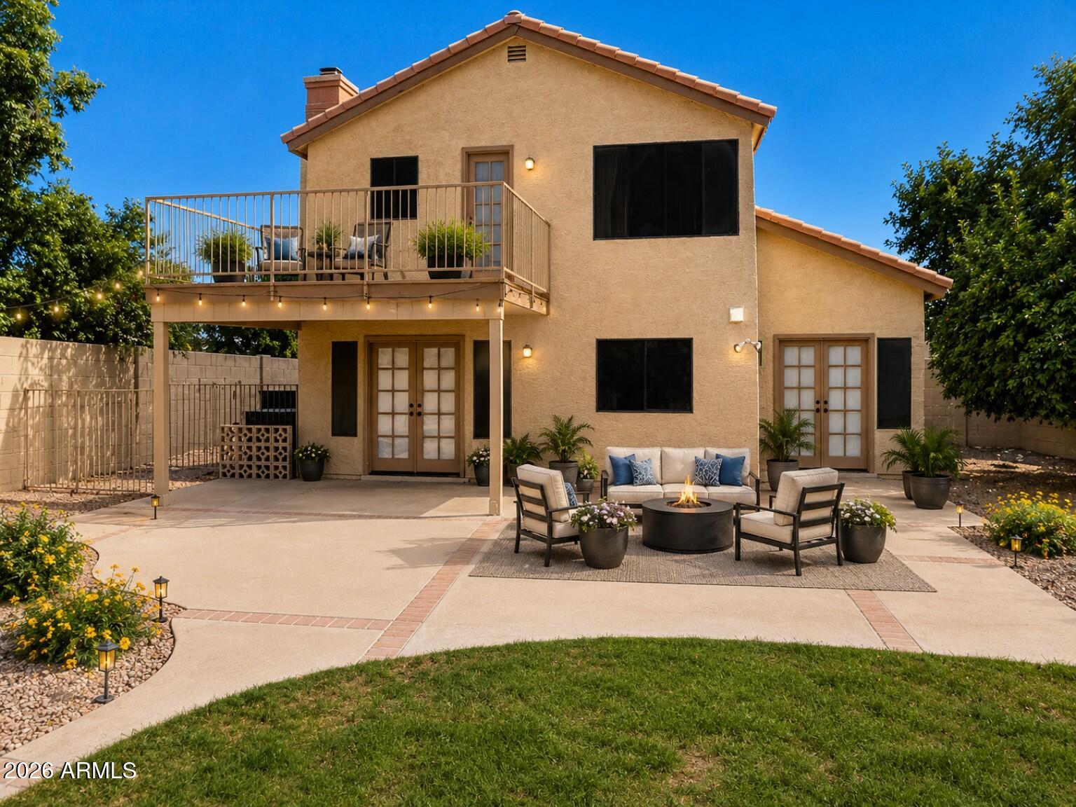 10934 W POINSETTIA Drive