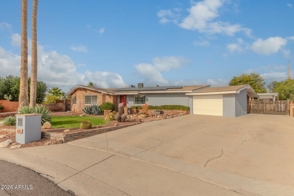 Photo of 3730 E Kings Avenue, Phoenix, AZ 85032 (MLS # 7054865)