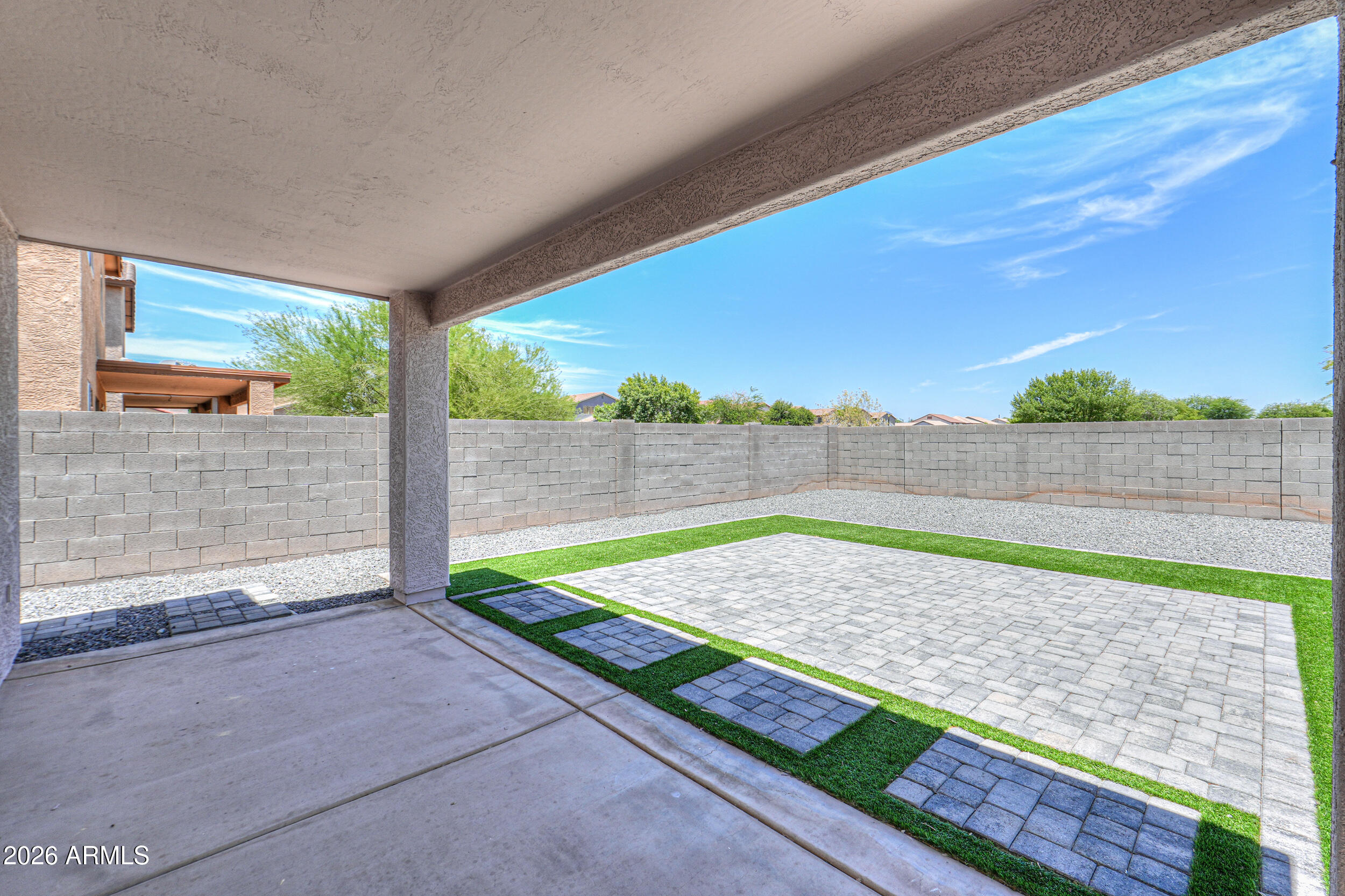 41263 N CAMBRIA Drive
