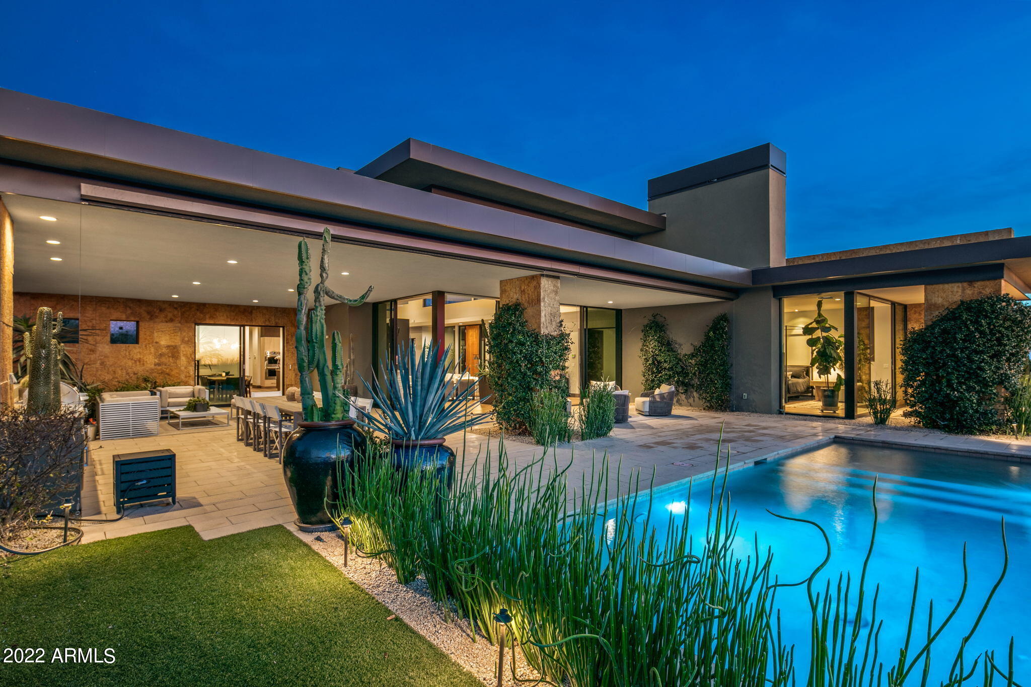 Mirabel Club - Residential