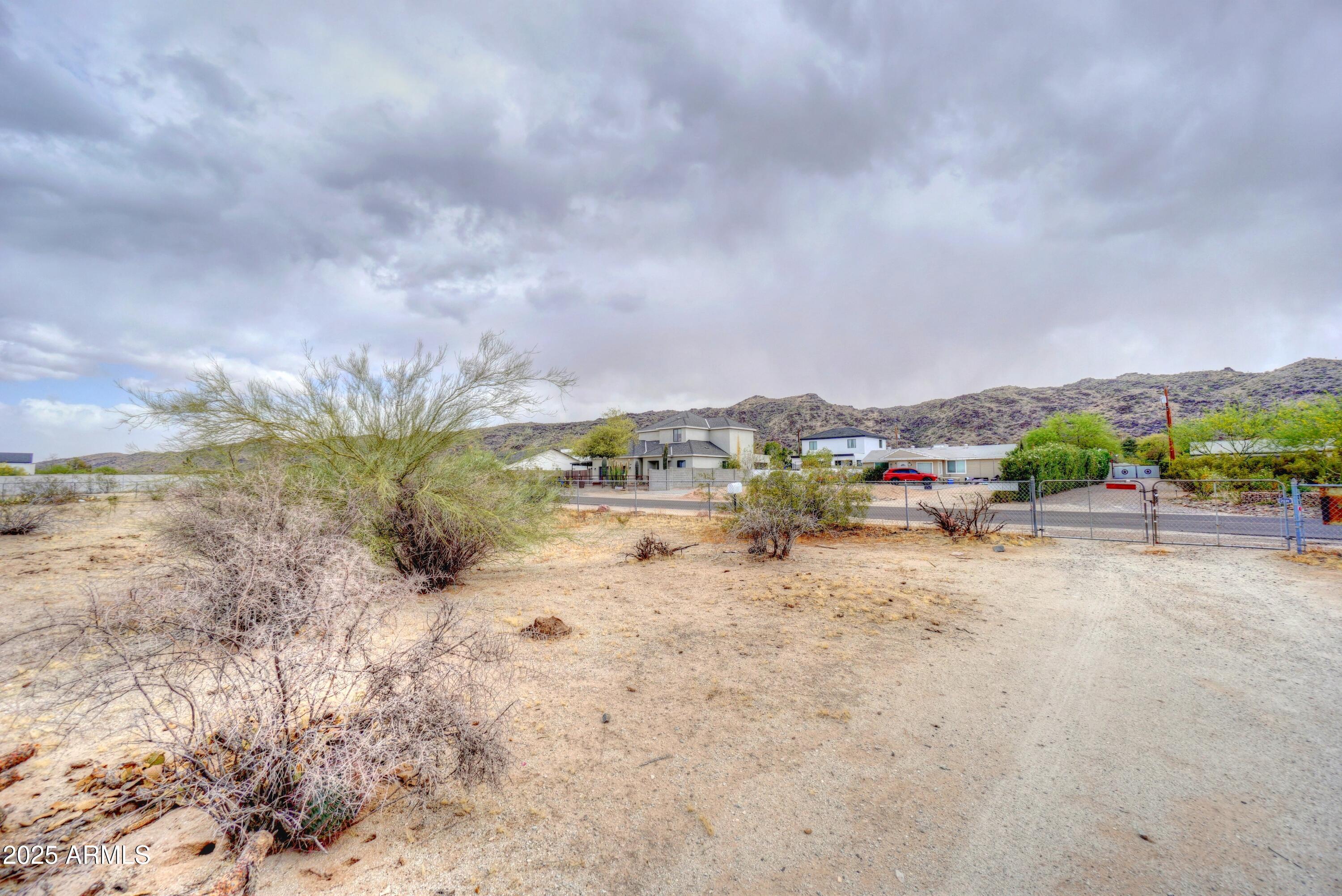 SOUTH MOUNTAIN ACRES 5-12, 22-29 - Land