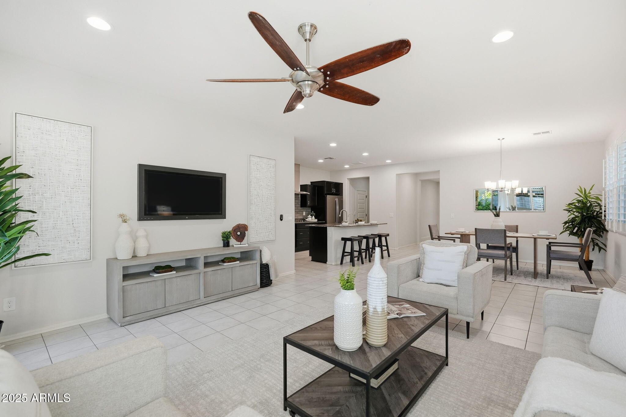 10437 W REDBIRD Road