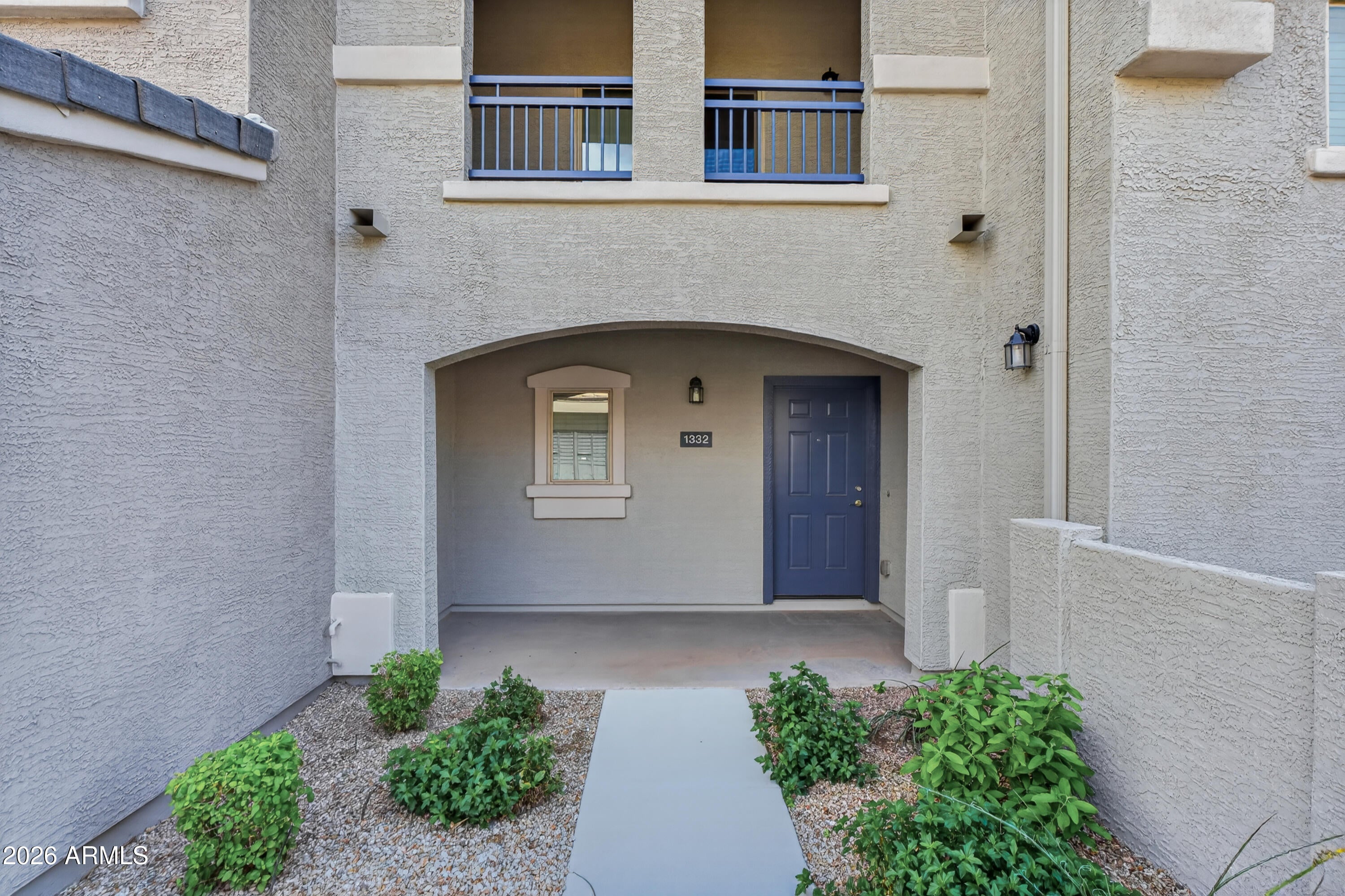 2150 W Alameda Road 1332