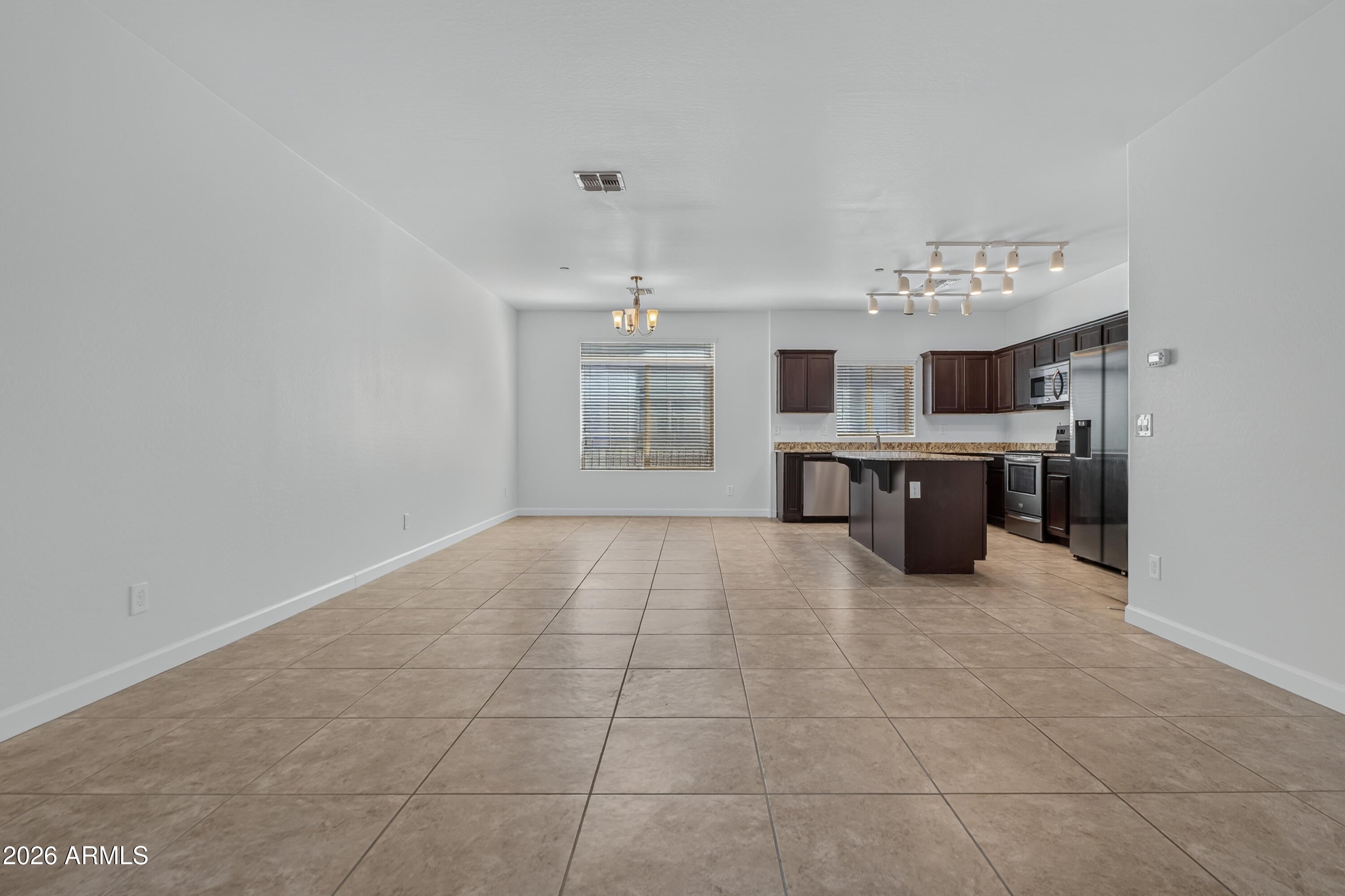 2150 W Alameda Road 1332