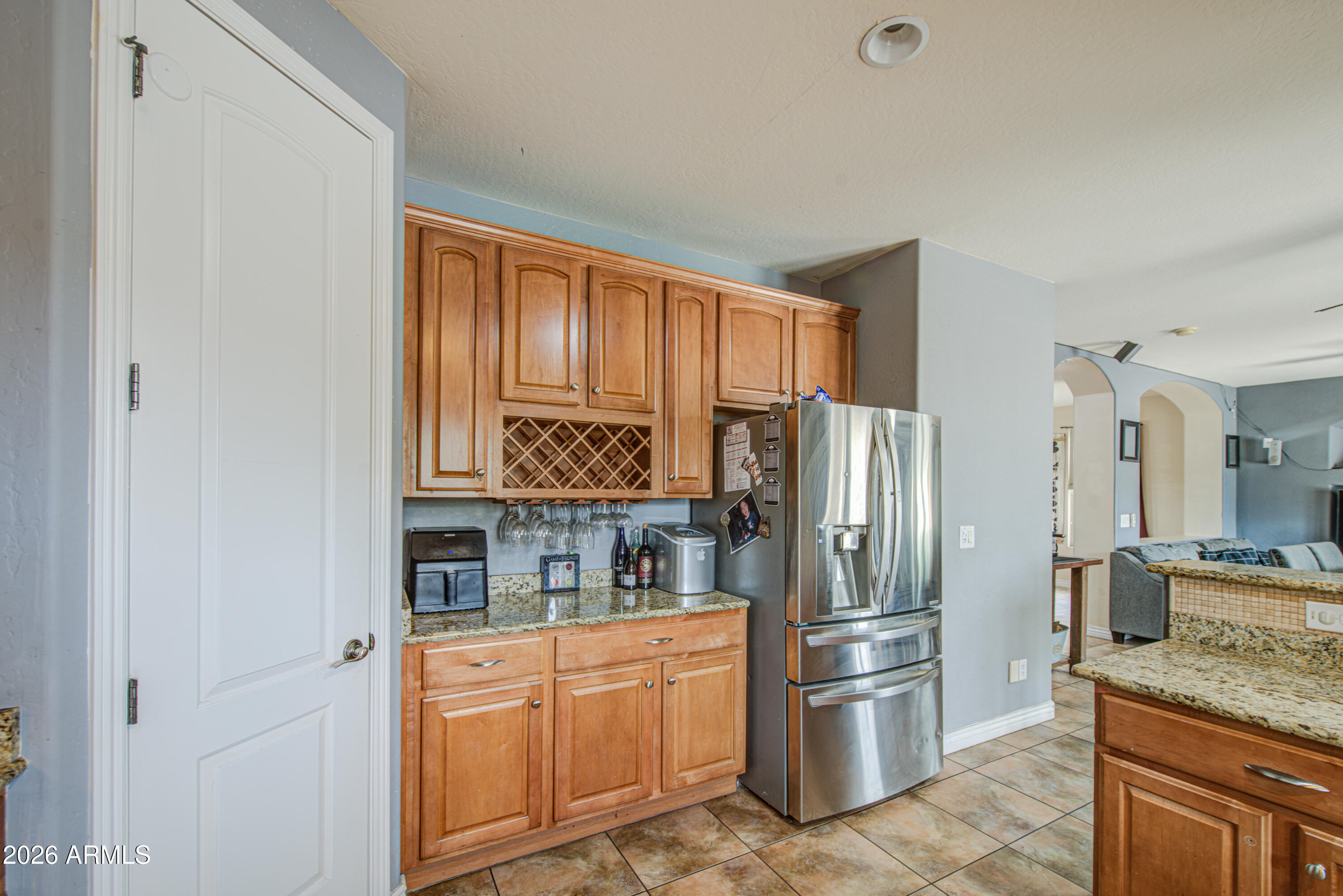 4933 W ST CATHERINE Avenue