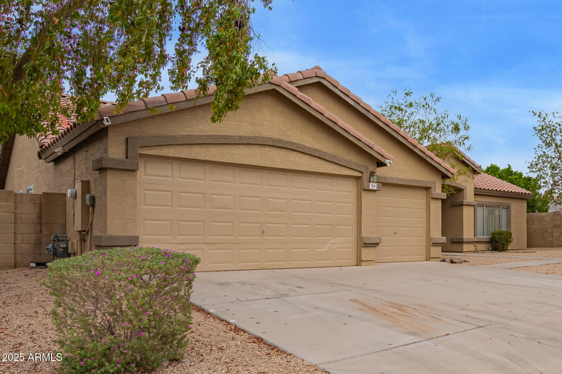 7019 S 19TH Place