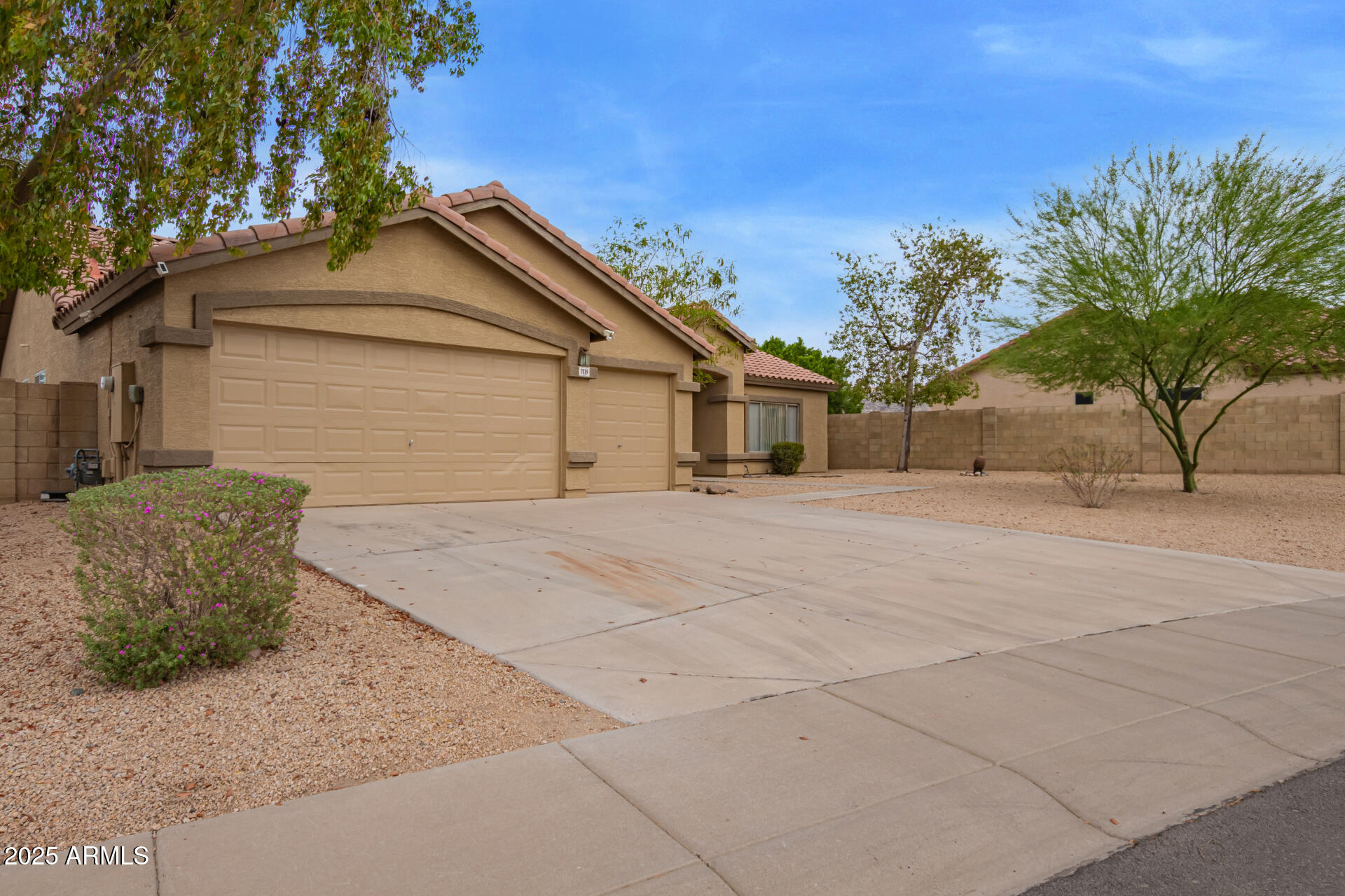 7019 S 19TH Place