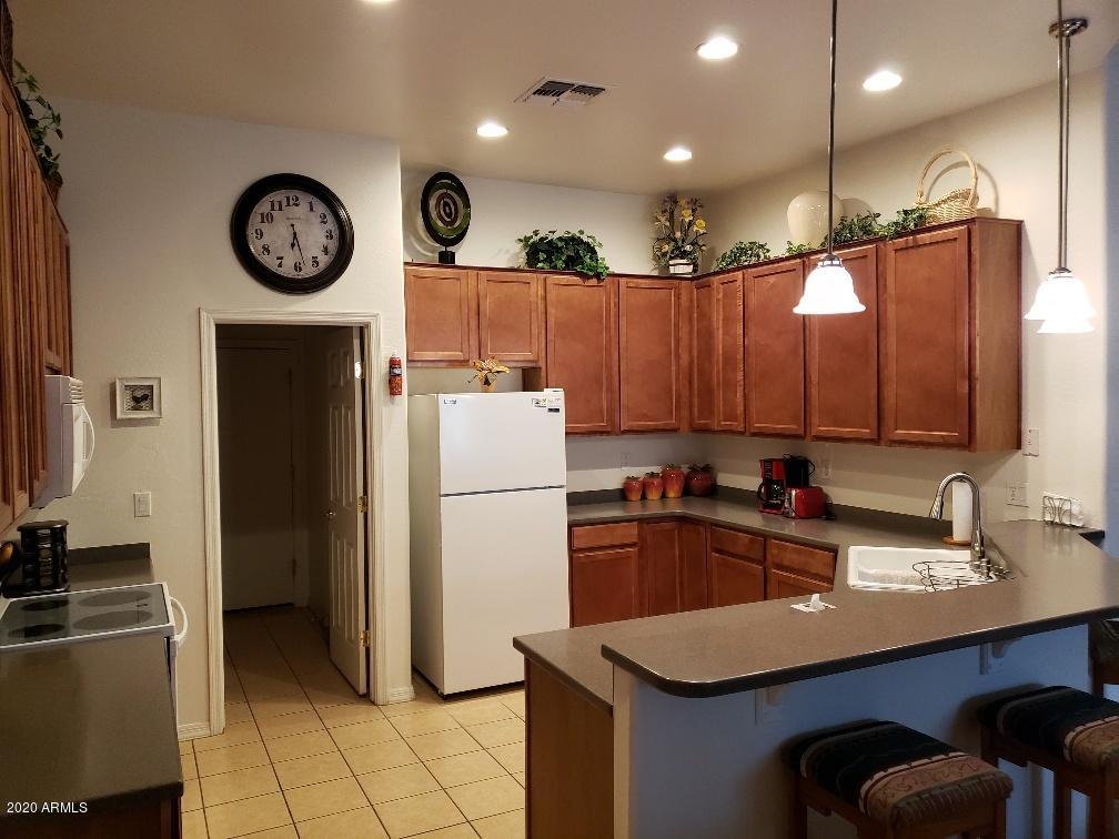 10138 E LEGEND Trail