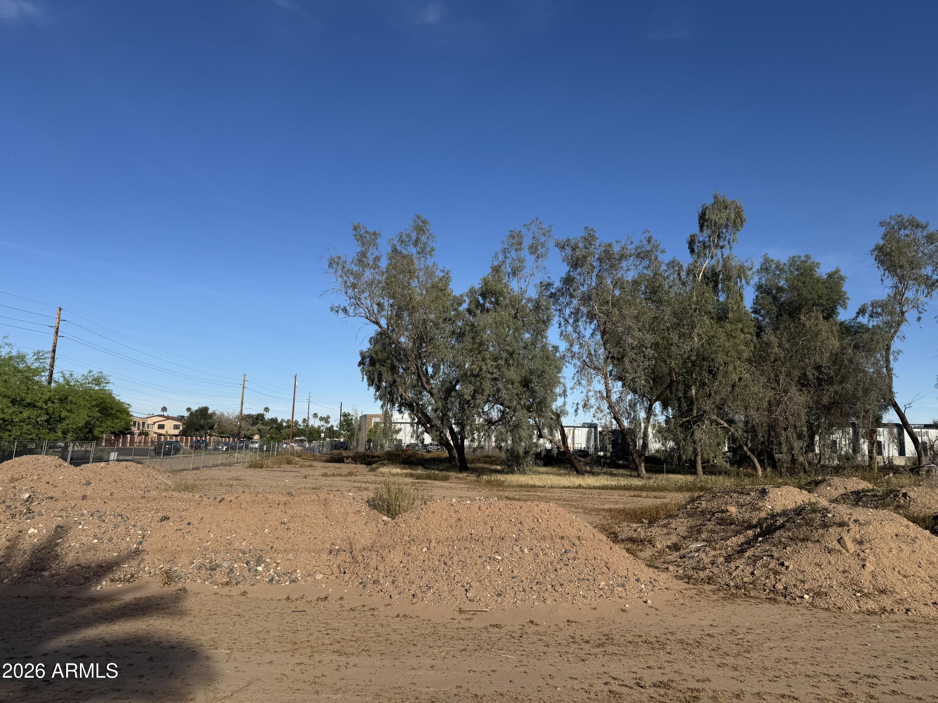 JOHNSON PLACE - Commercial Sale