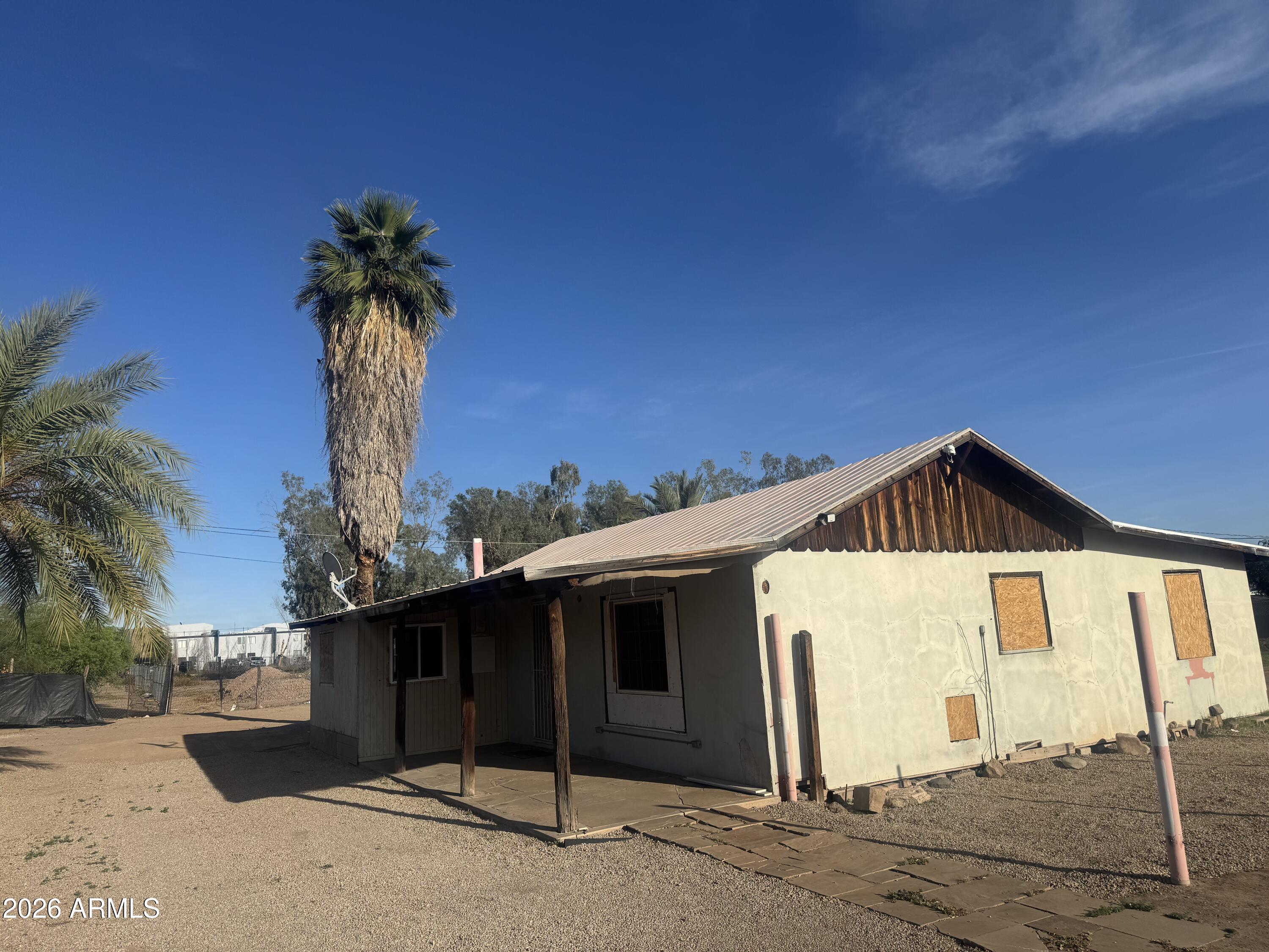 4027 W CAMELBACK Road W