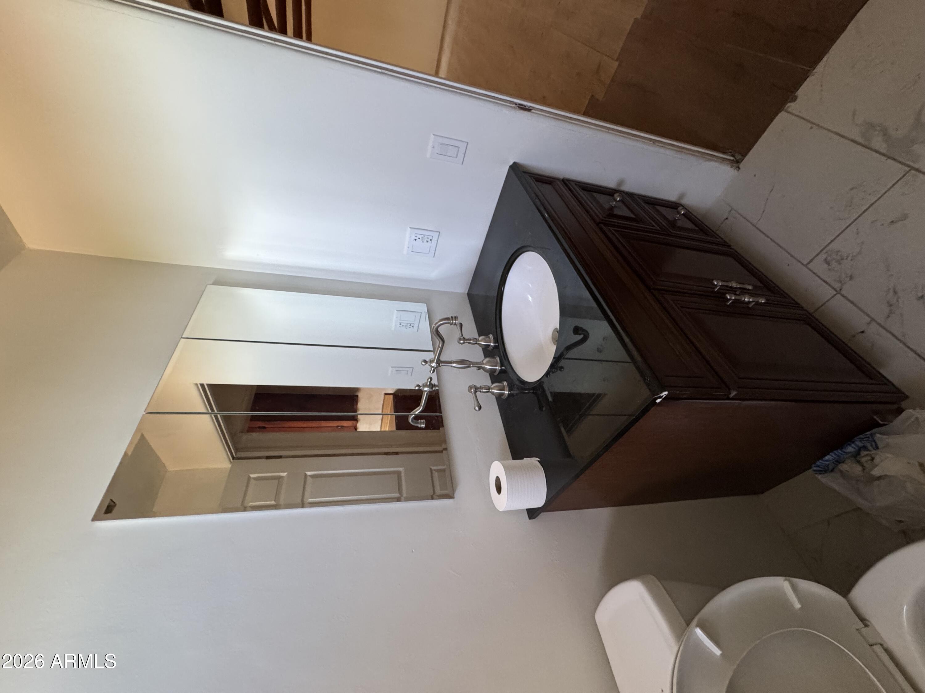 4027 W CAMELBACK Road W