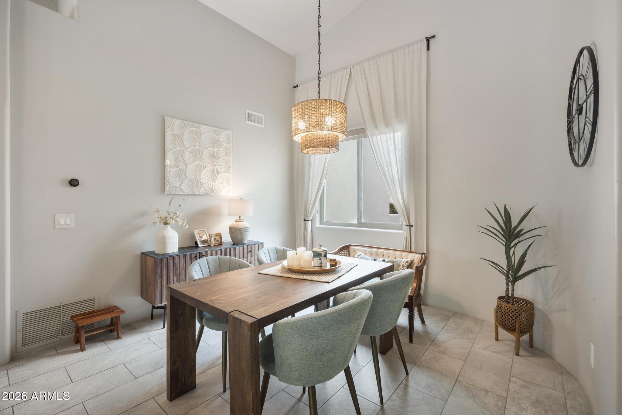 COUNTY ISLAND - Residential