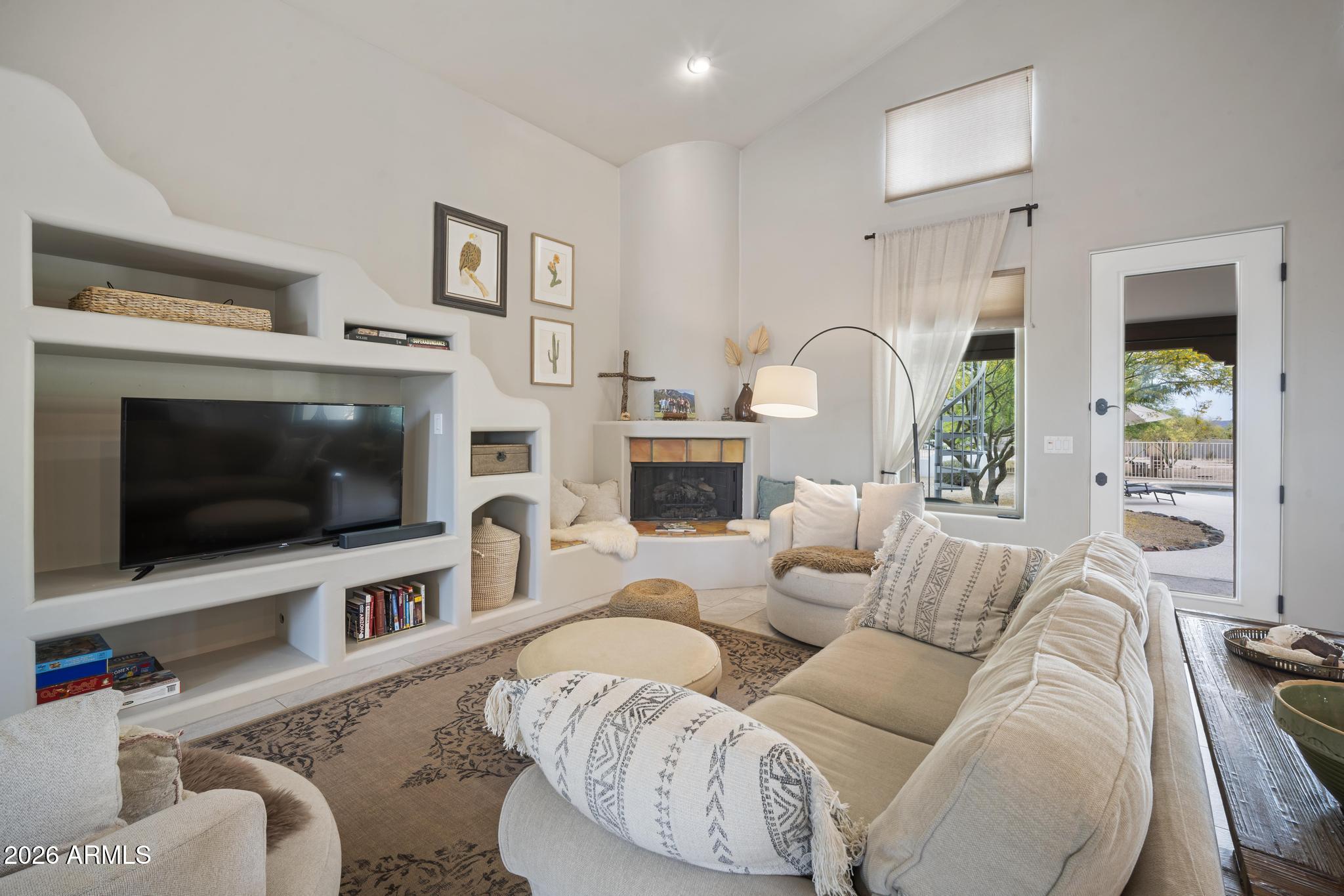 COUNTY ISLAND - Residential