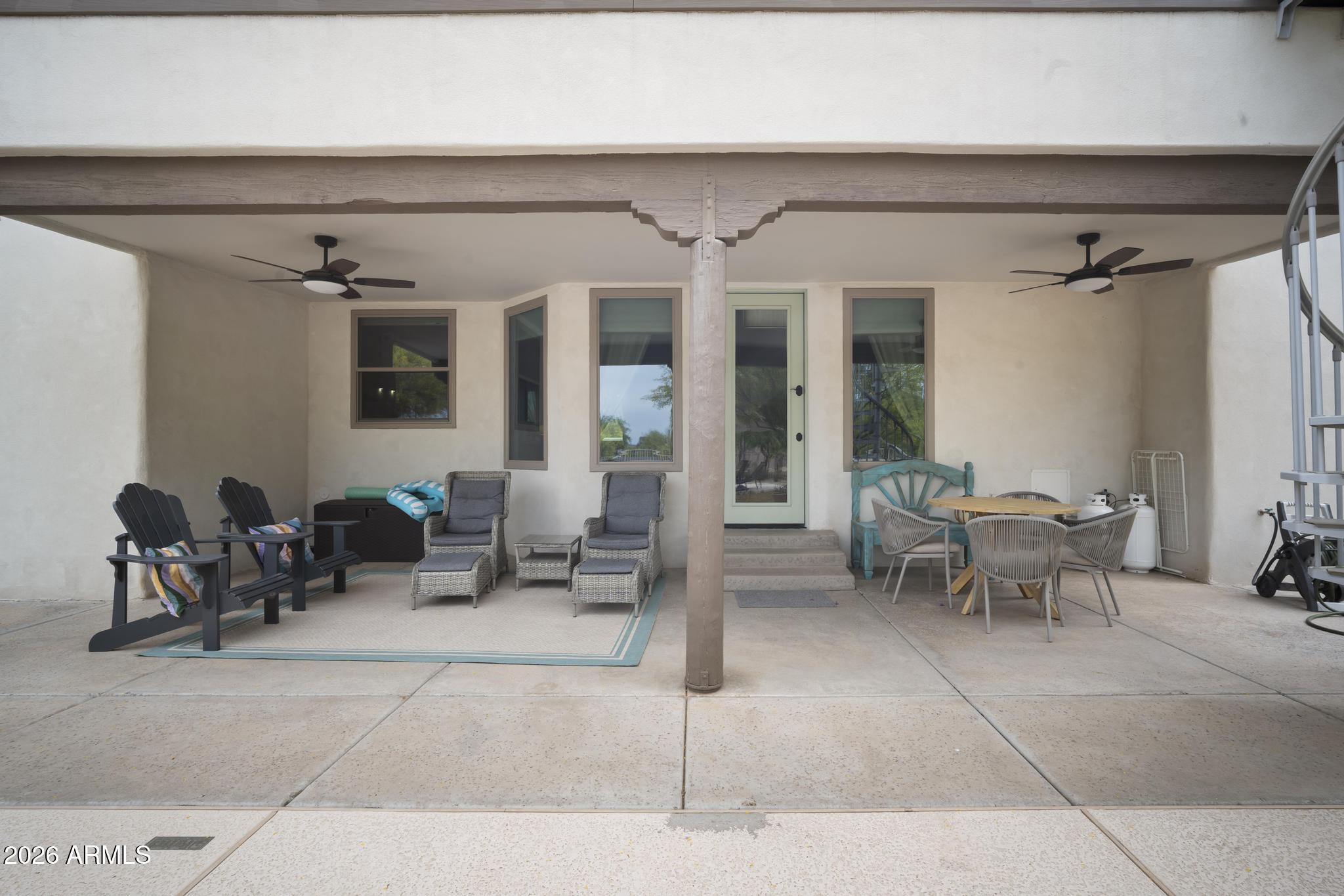 COUNTY ISLAND - Residential