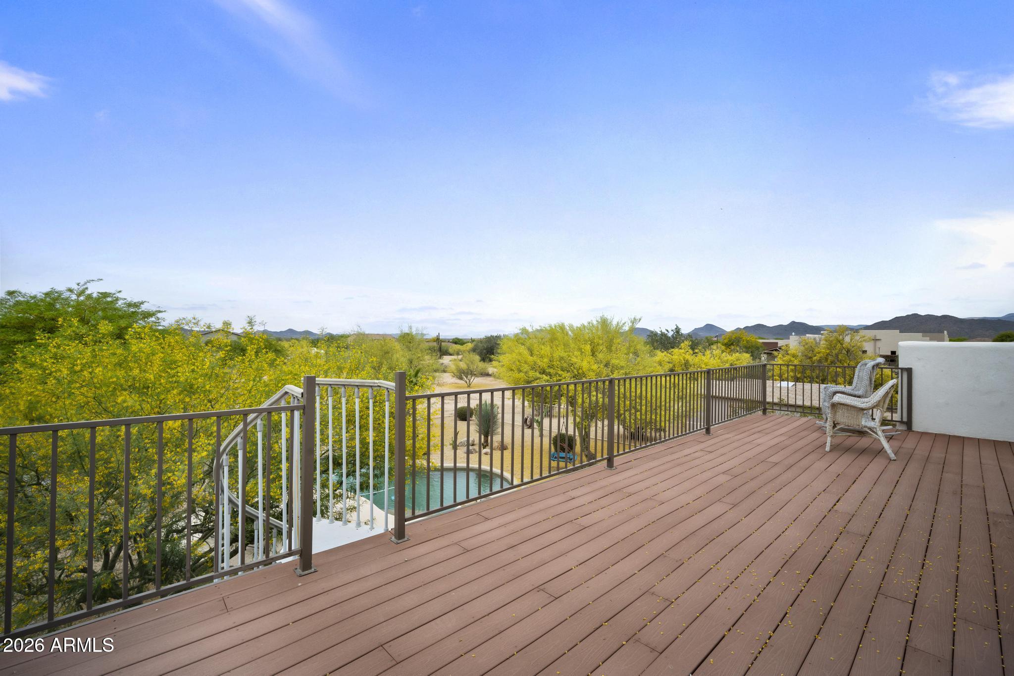 COUNTY ISLAND - Residential