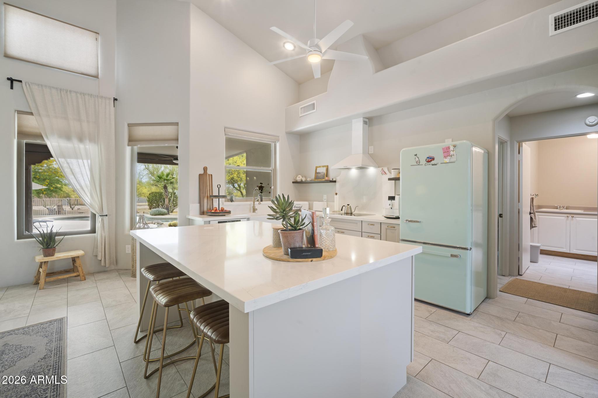COUNTY ISLAND - Residential