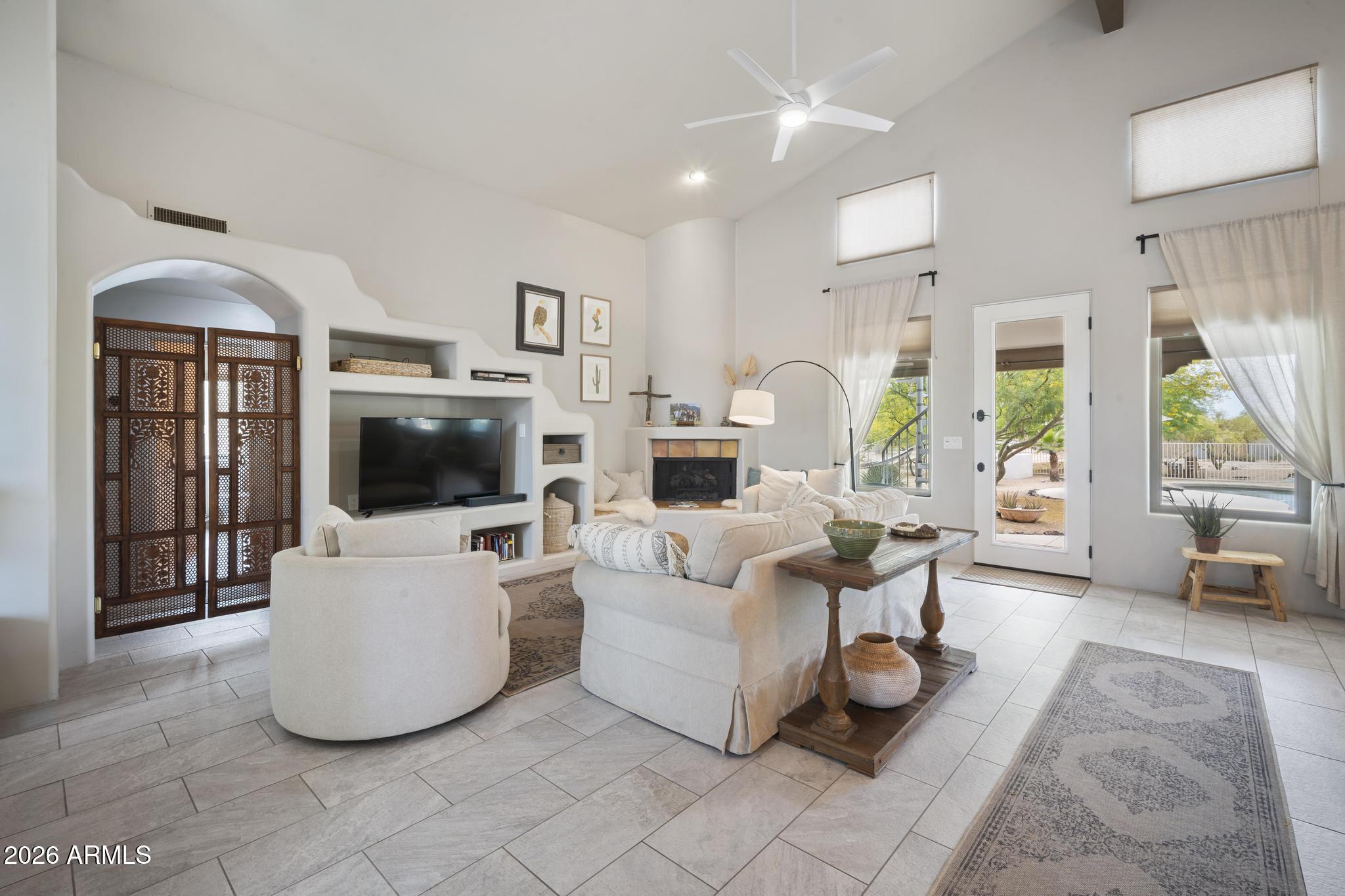 COUNTY ISLAND - Residential