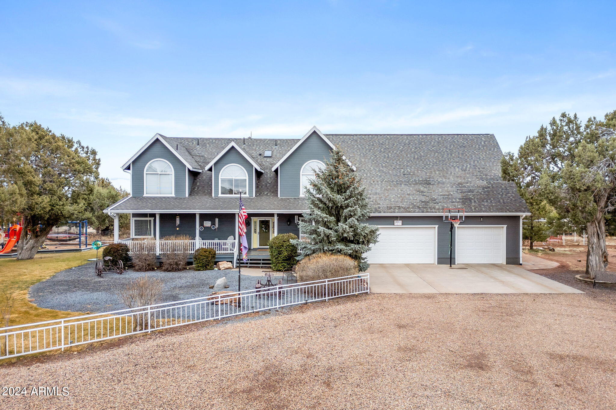 1011 DUSTY Lane