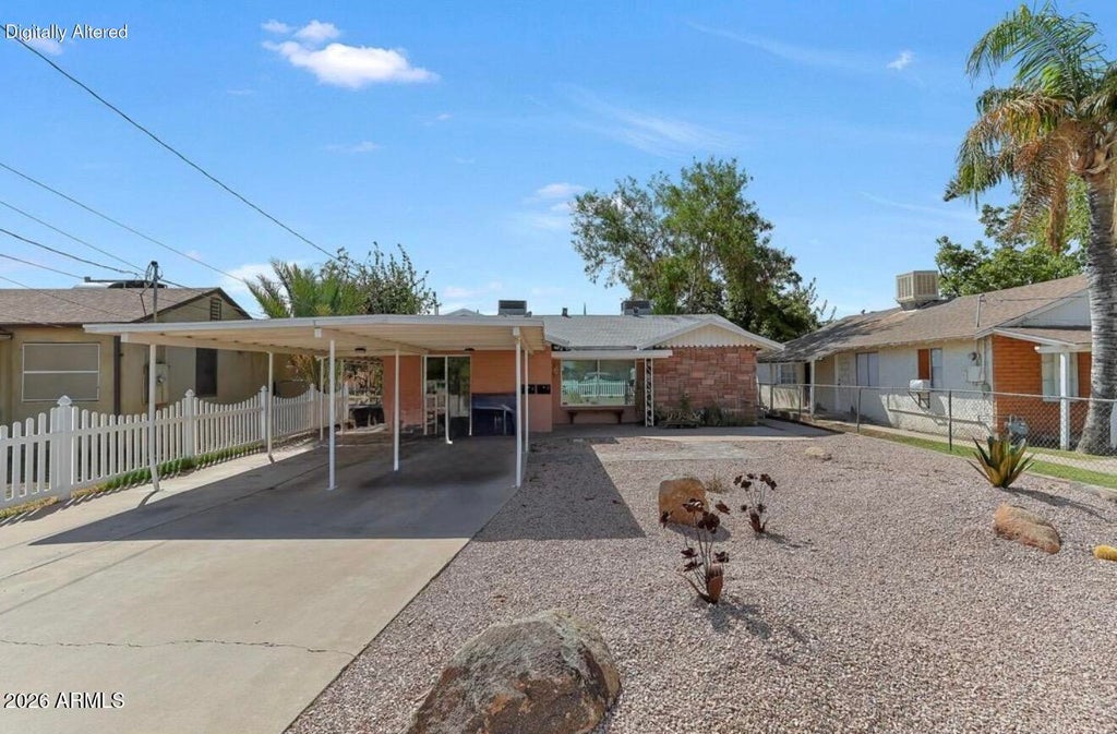 Photo of 216 S Hobson, Mesa, AZ 85204 (MLS # 7047873)
