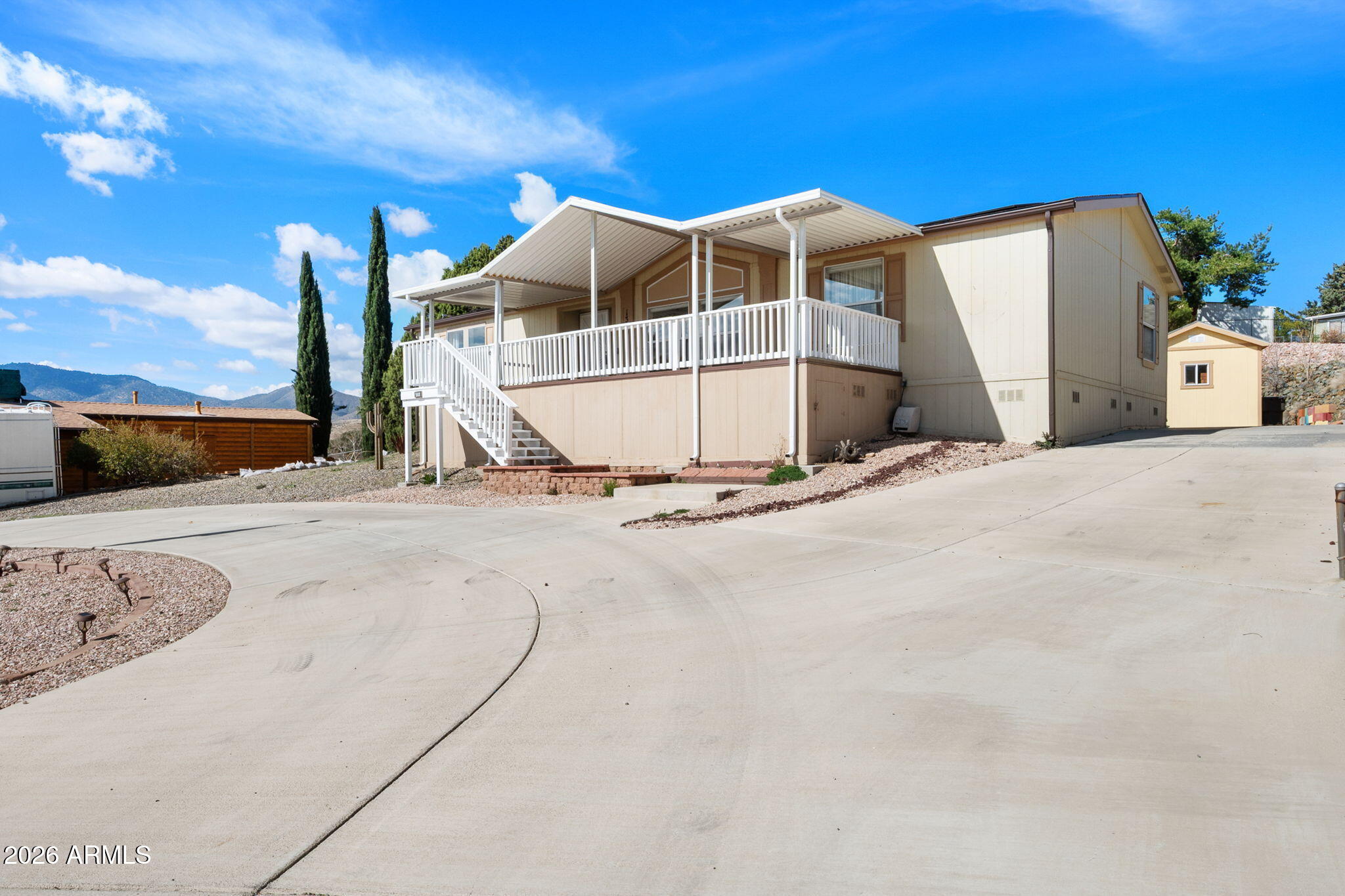 1320 N CHESTNUT Trail