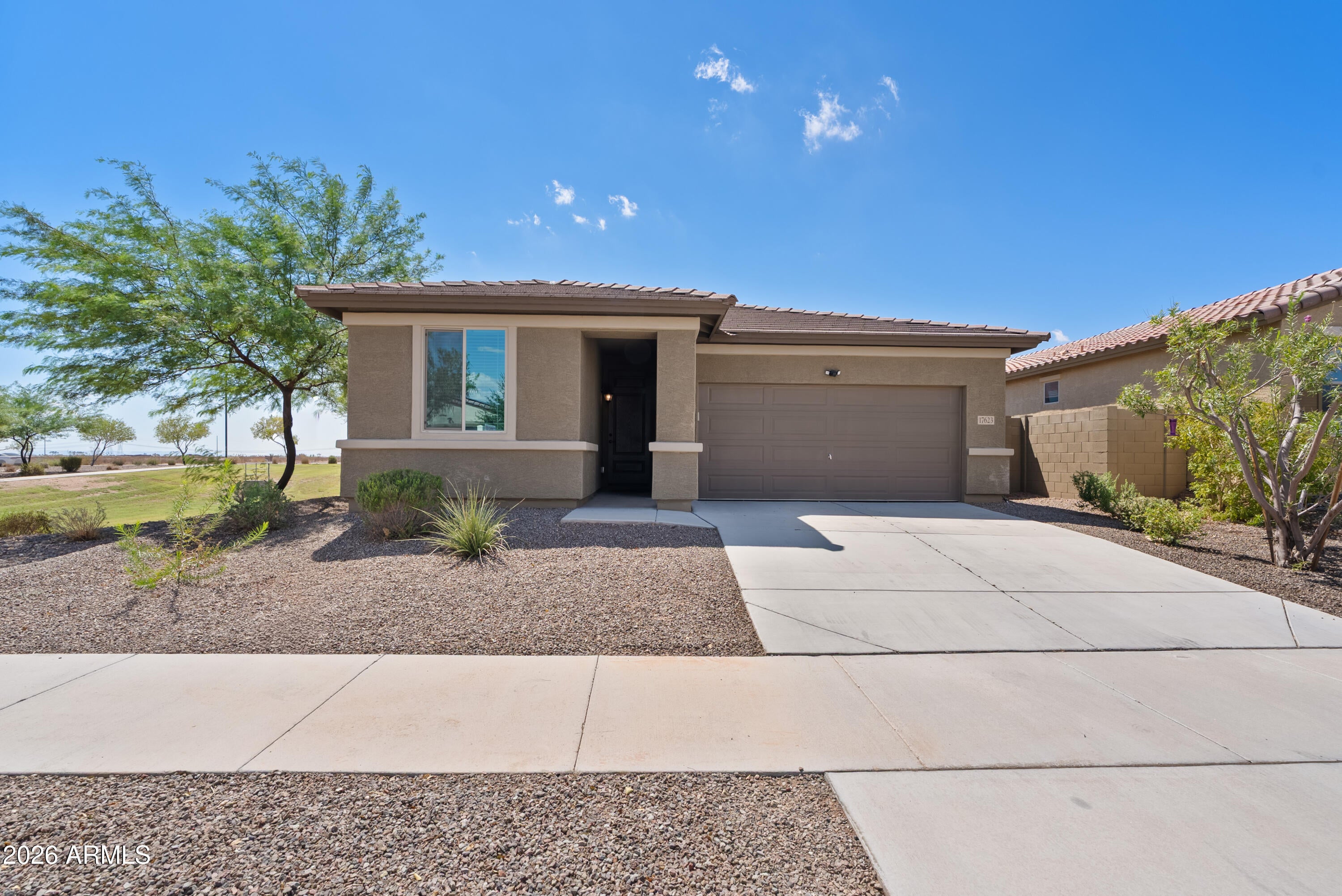 17623 W COUNTRY CLUB Terrace