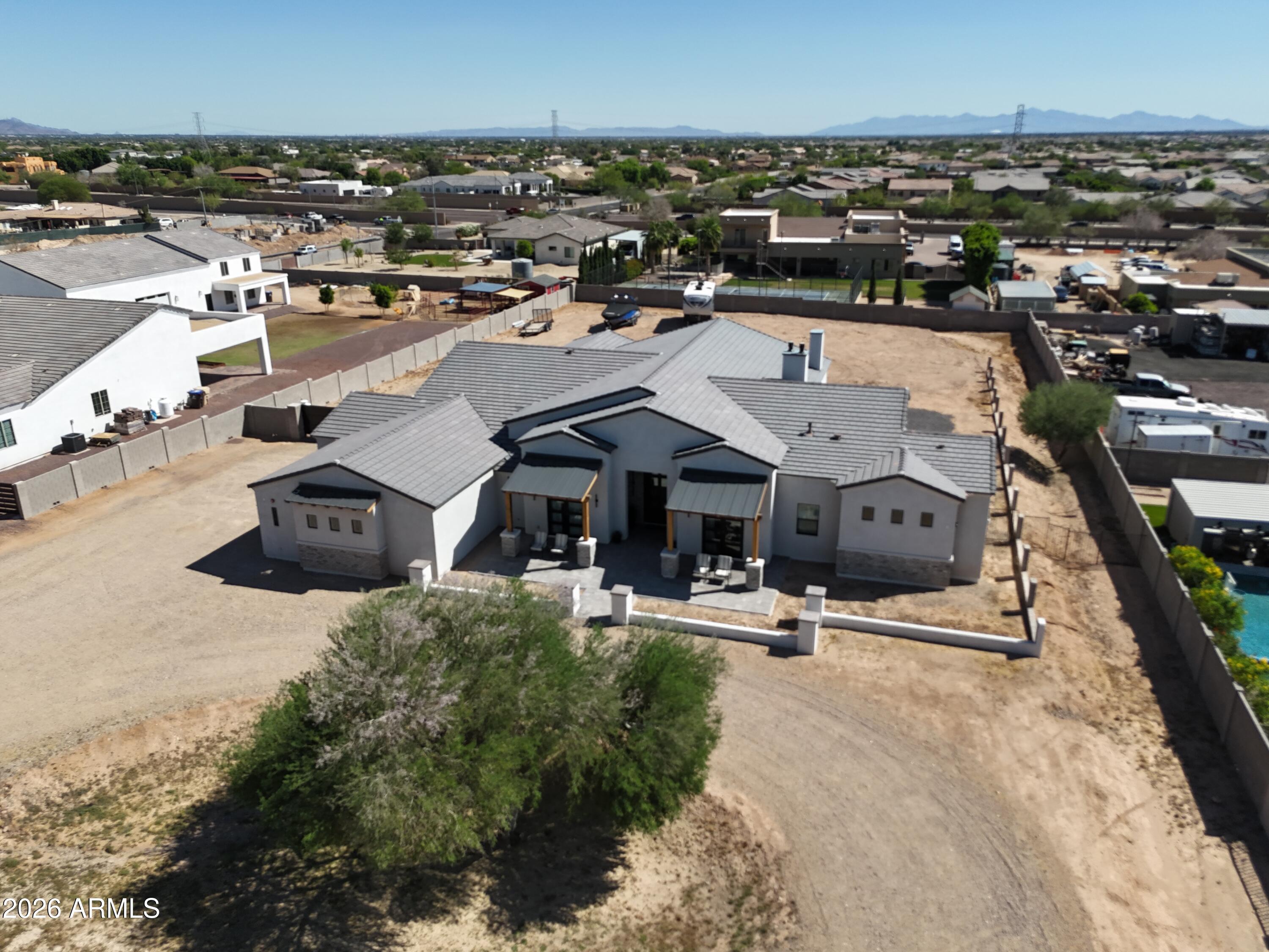 9341 W BUCKSKIN Trail