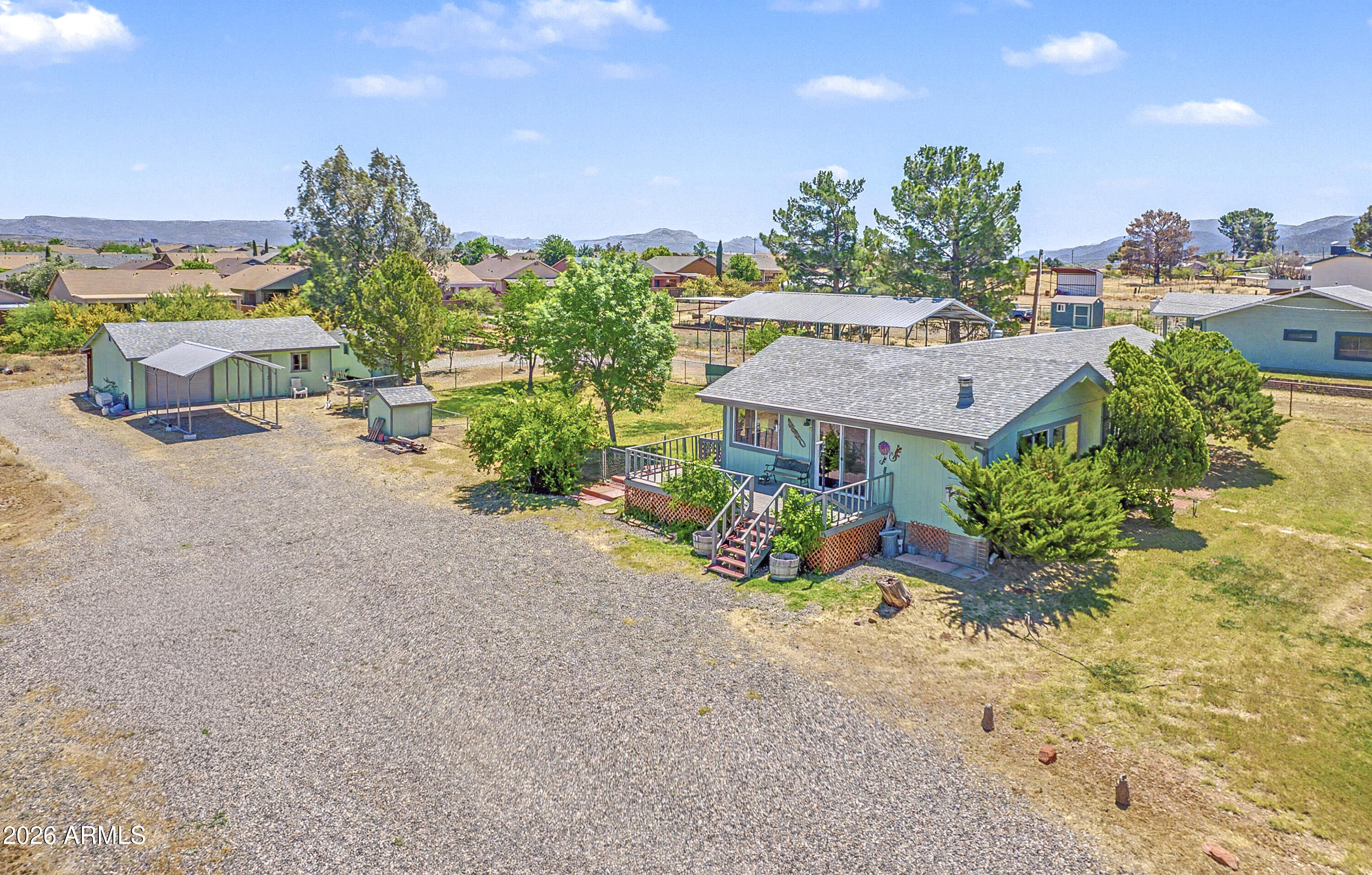 633 Oasis Road