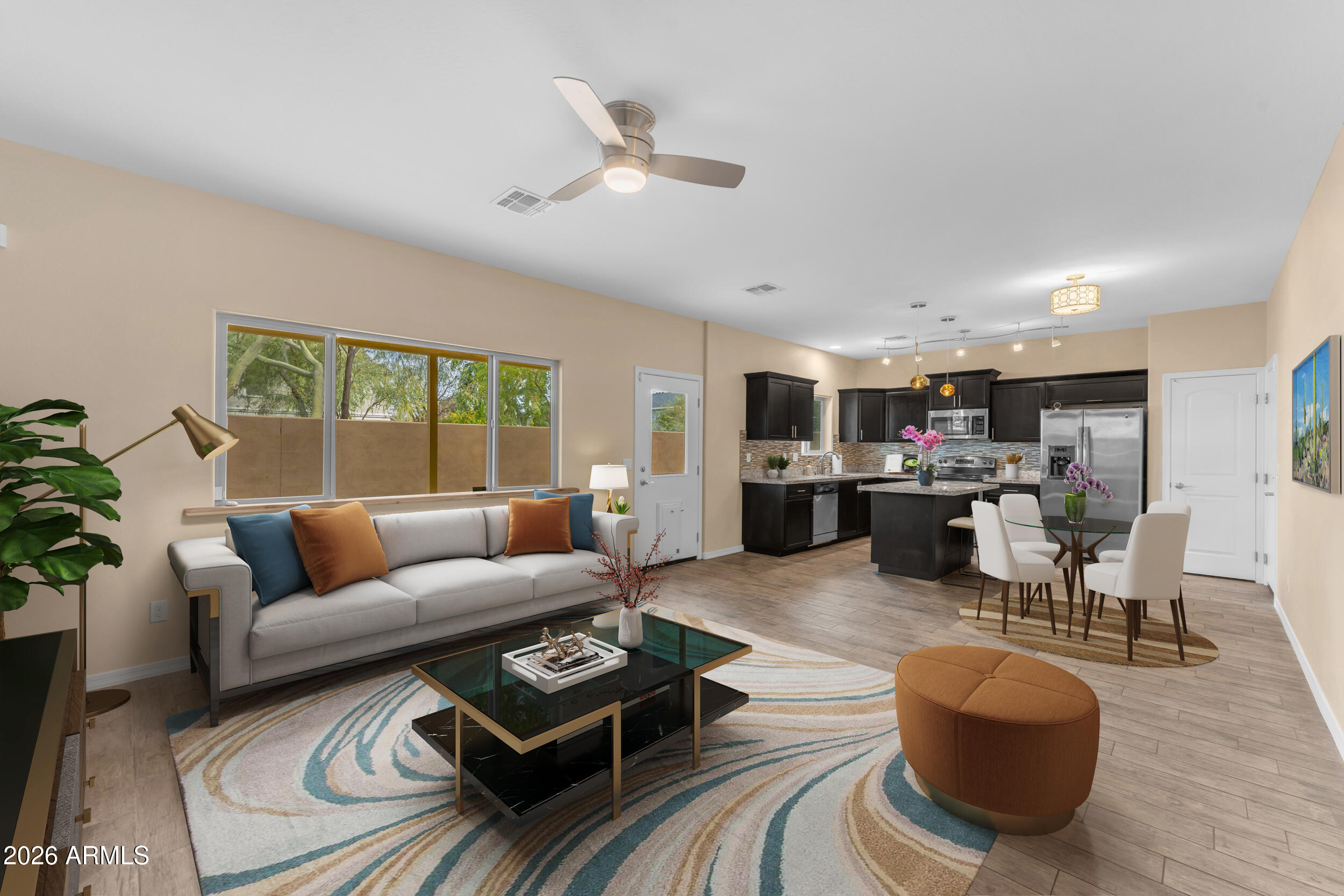 3345 E PINCHOT Avenue 12