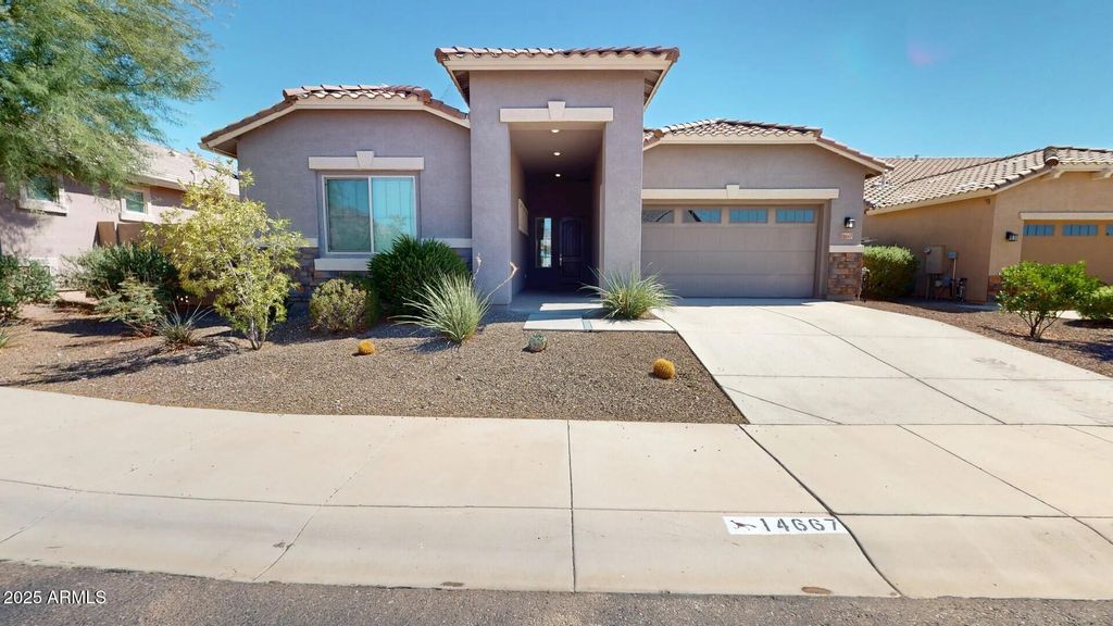 Photo of 14667 S 185th Avenue, Goodyear, AZ 85338 (MLS # 6927337)