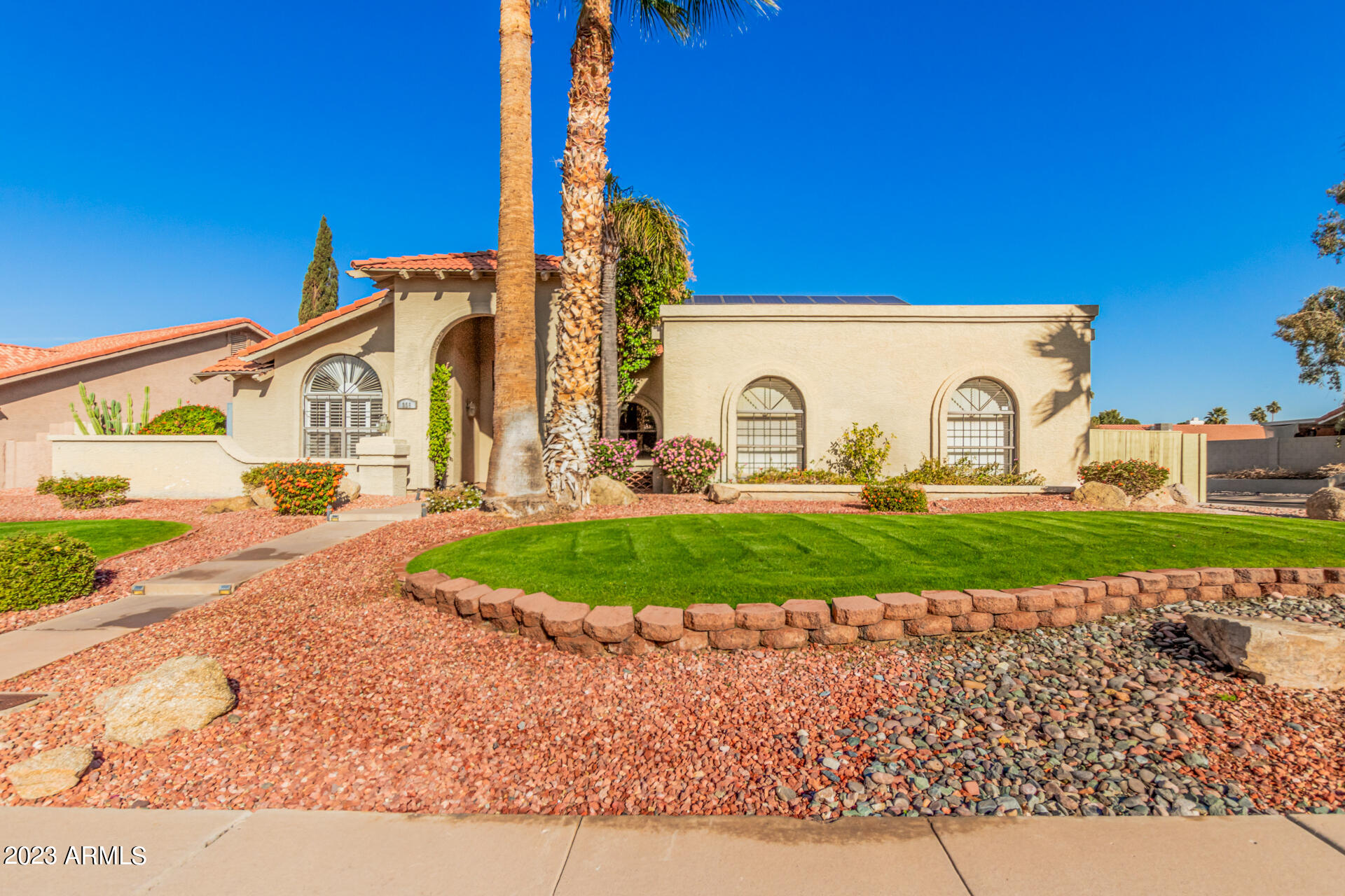 956 E MARCONI Avenue