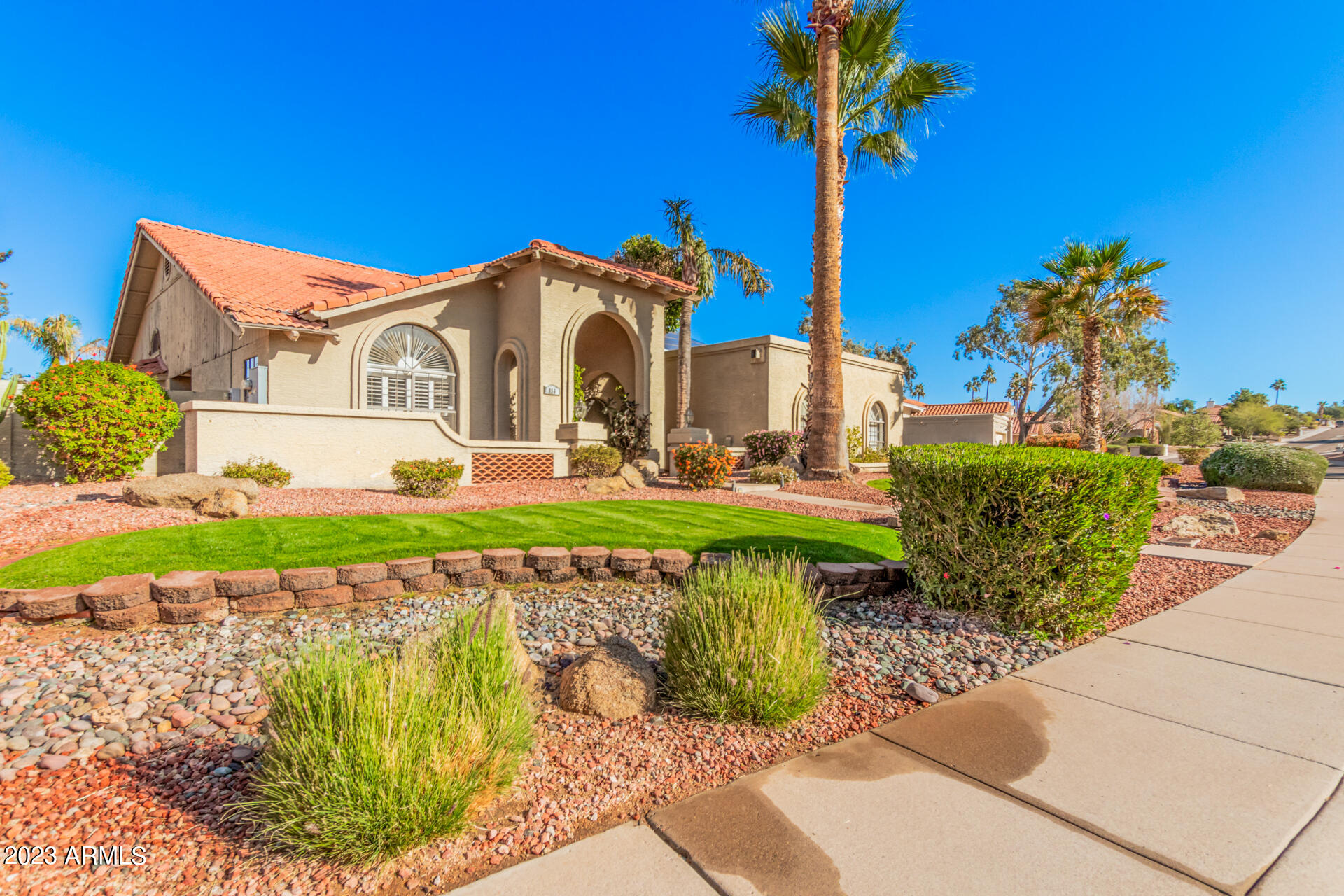 956 E MARCONI Avenue