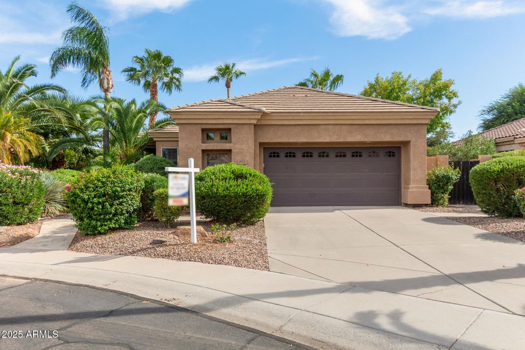 Photo of 821 W Oriole Way, Chandler, AZ 85286 (MLS # 6965163)