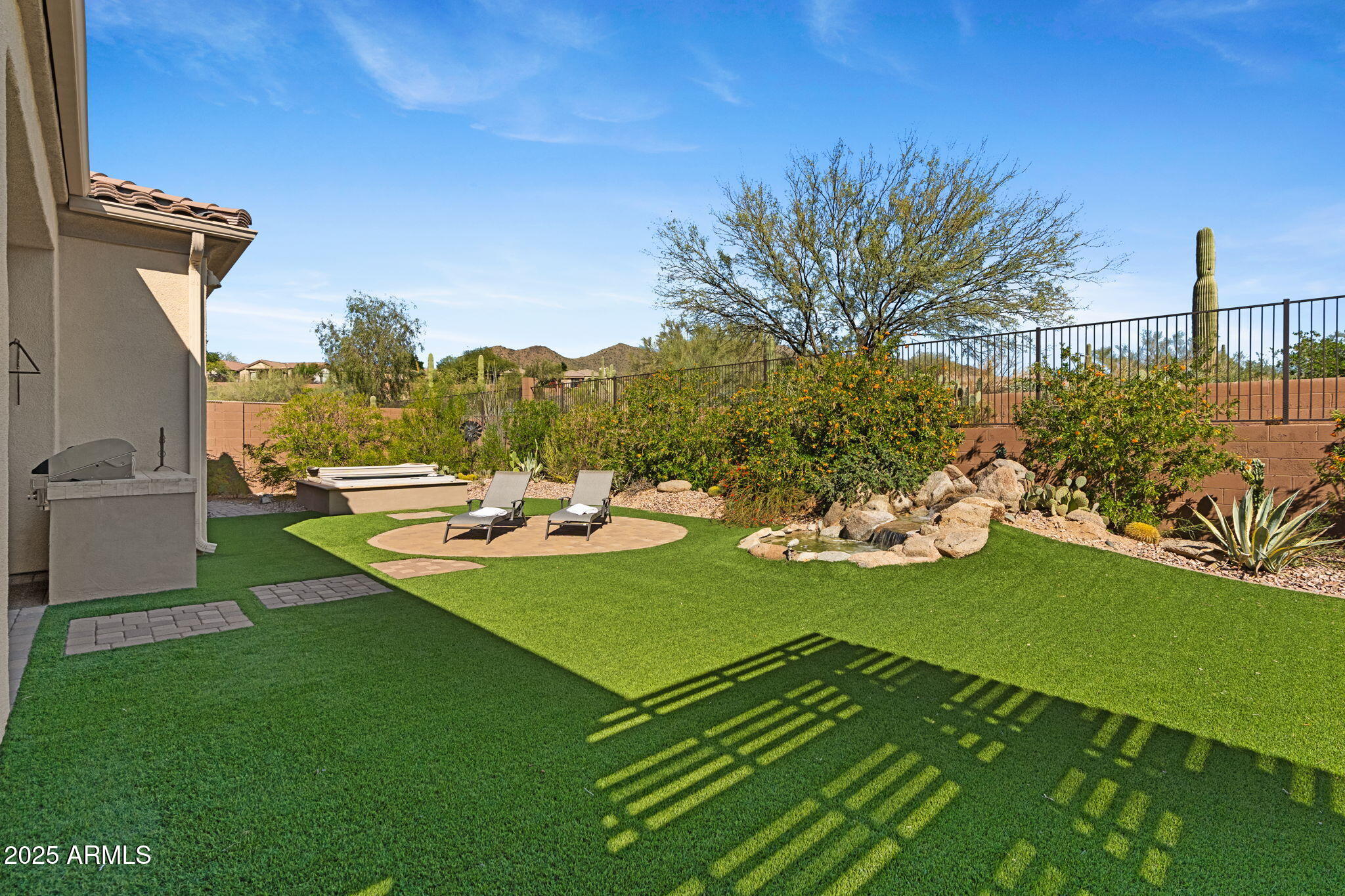 ANTHEM COUNTRY CLUB - Residential