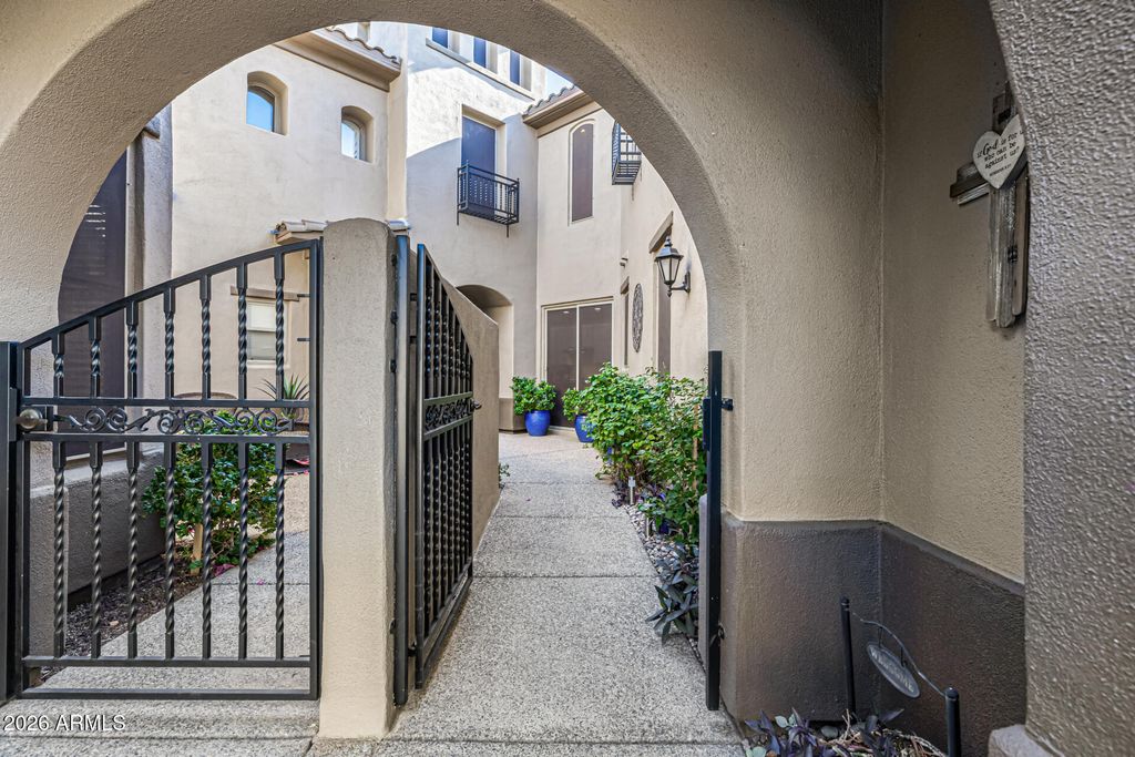 Photo of 20802 N Grayhawk Drive #1038, Scottsdale, AZ 85255 (MLS # 6976568)