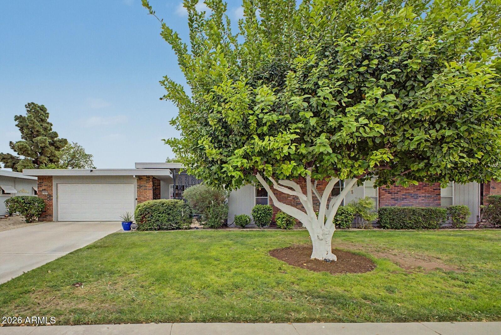 10333 W HIGHWOOD Lane