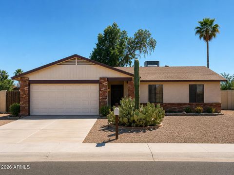 Property photo of 3439 E Angela Drive, Phoenix, AZ 85032
