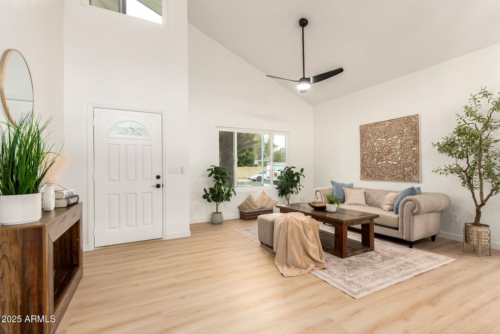 Photo of 1629 W Gila Lane, Chandler, AZ 85224 (MLS # 6928652)