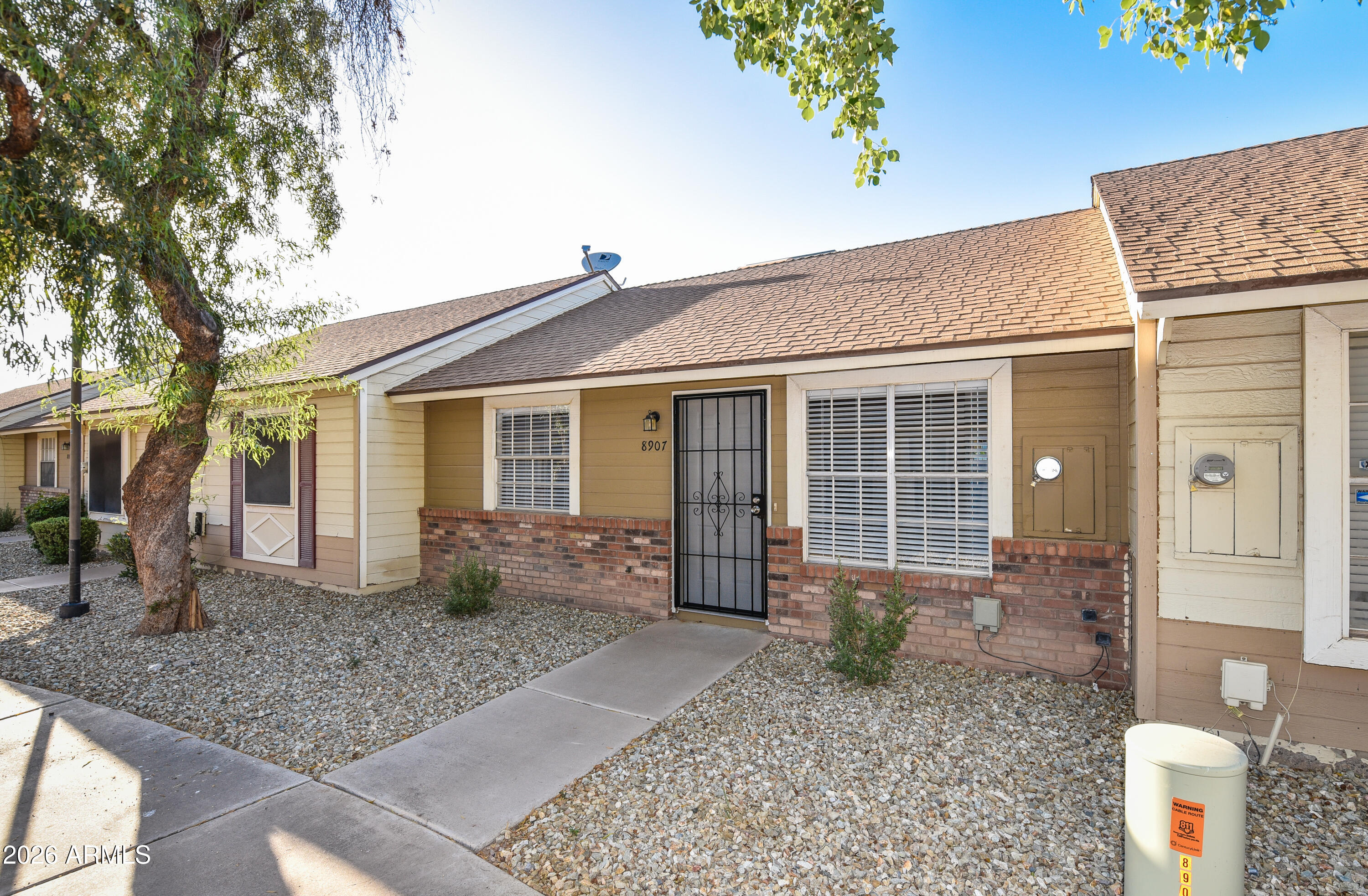 8907 W MANZANITA Drive