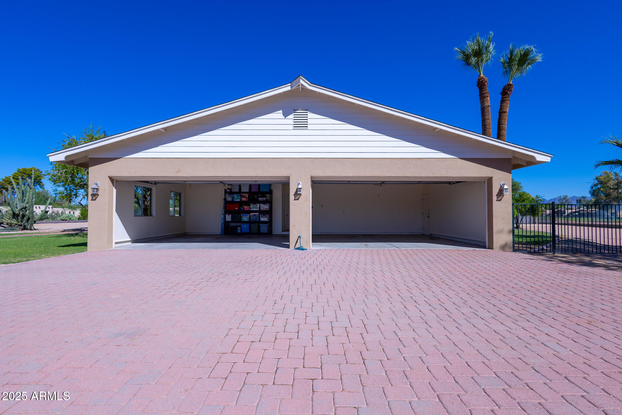 10637 N SUNDOWN Drive NE