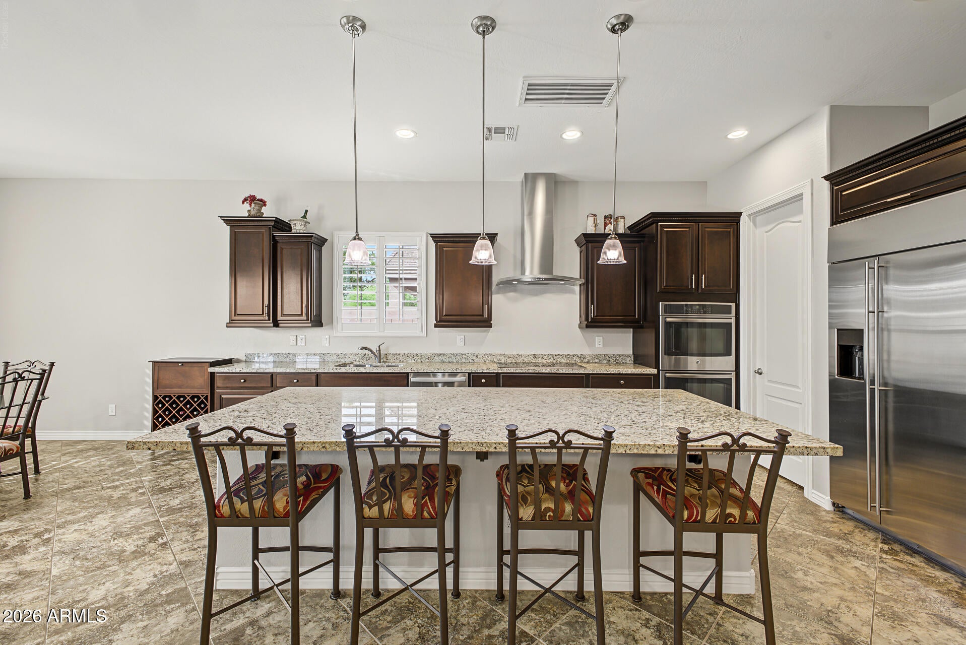 2052 S NAVAJO Court