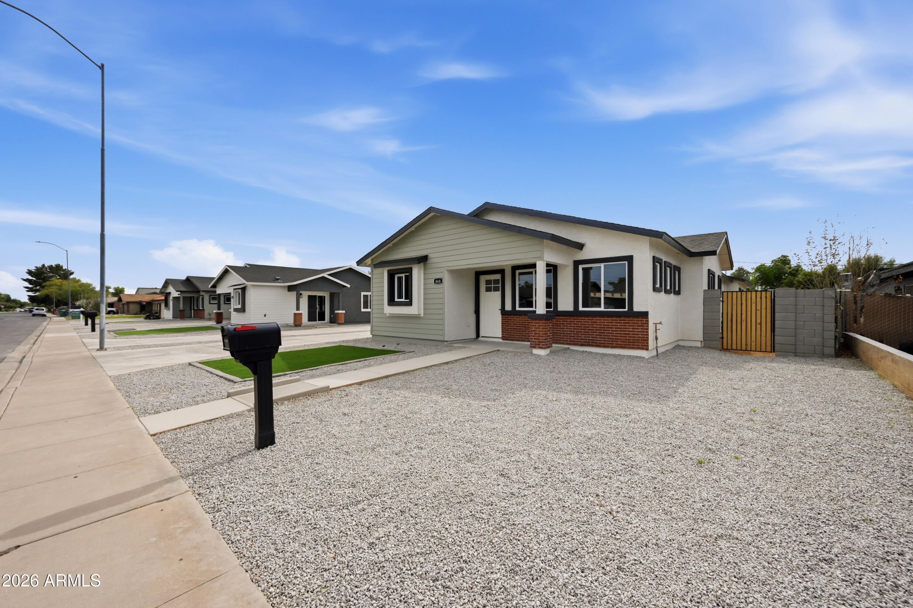 446 S PIONEER --