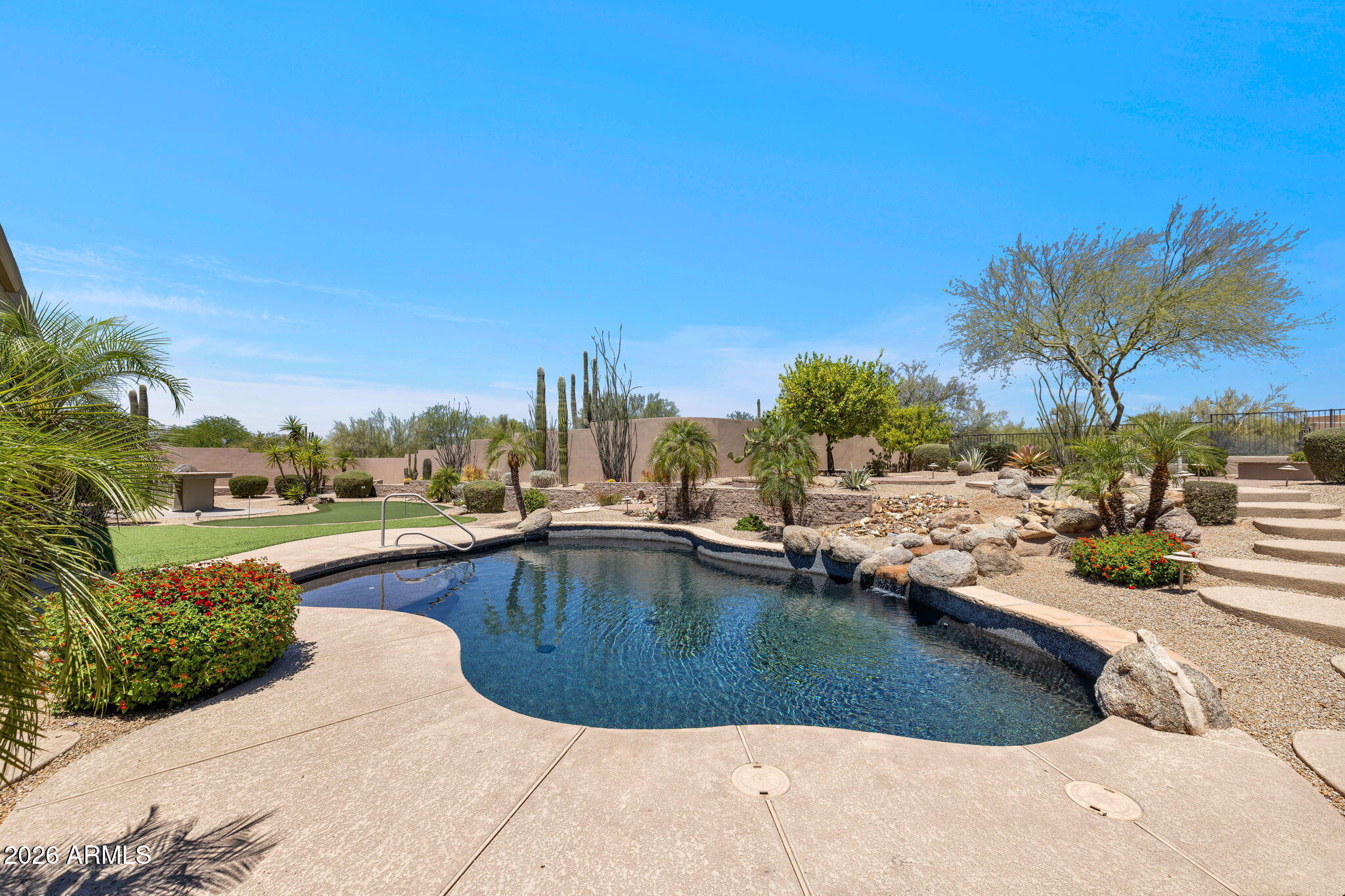 7304 E Alta Sierra Drive