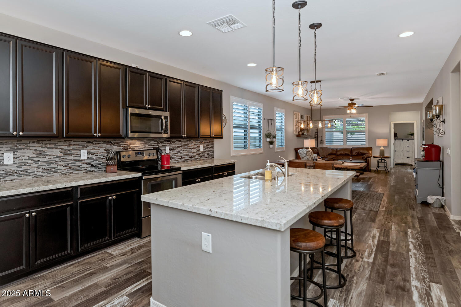 3048 W THORN TREE Drive