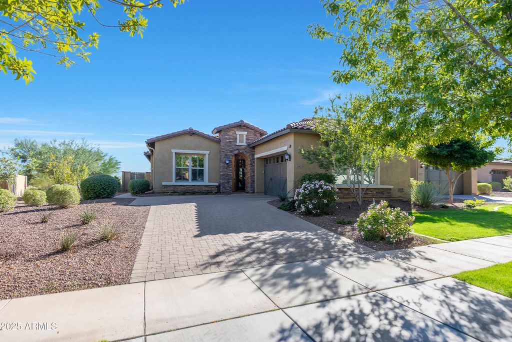 Photo of 20823 W Canyon Drive, Buckeye, AZ 85396 (MLS # 6951166)