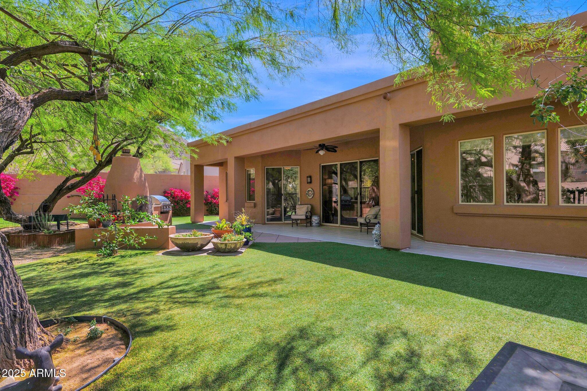 13914 E LAUREL Lane