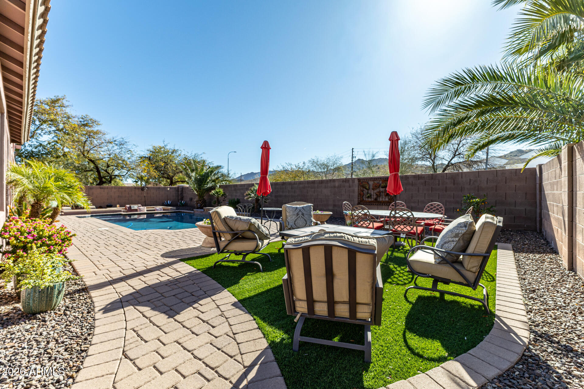 VAQUERO ESTATES - Residential