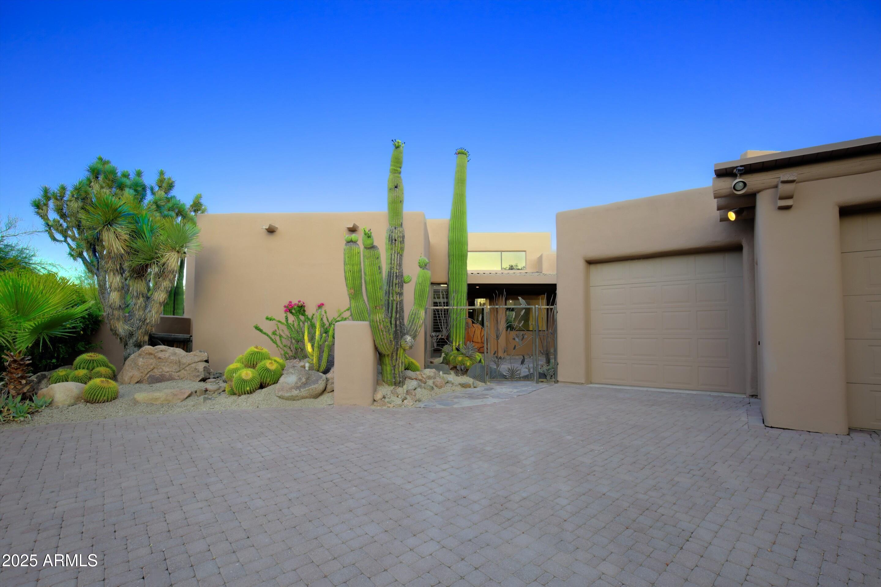 1637 N QUARTZ VALLEY Road